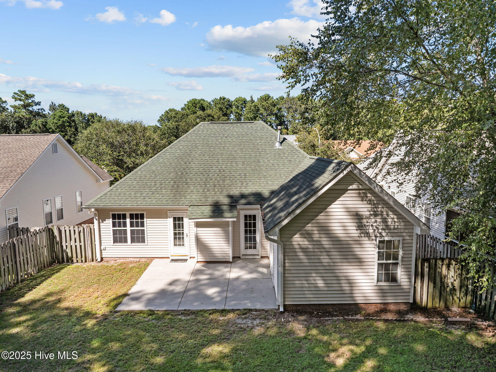 100529967 | Photo 43