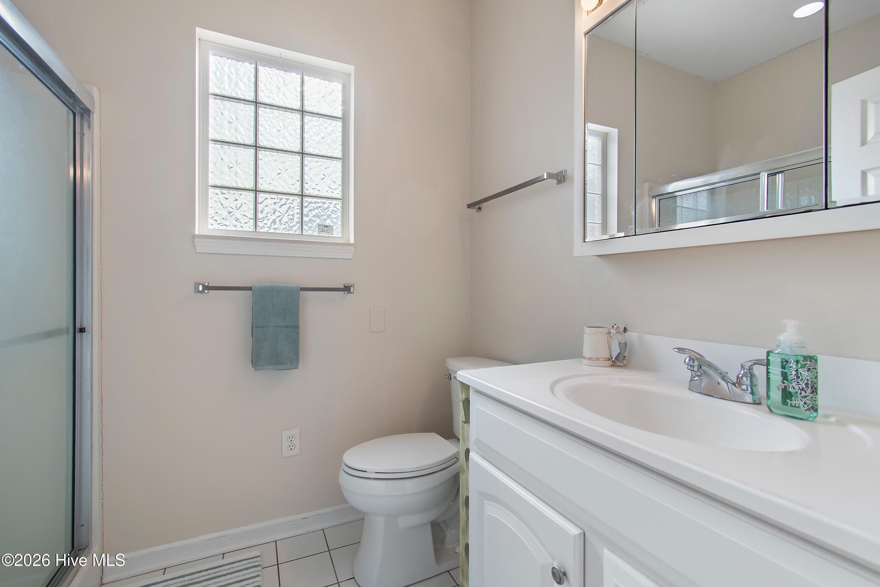 100556789 | Photo 15