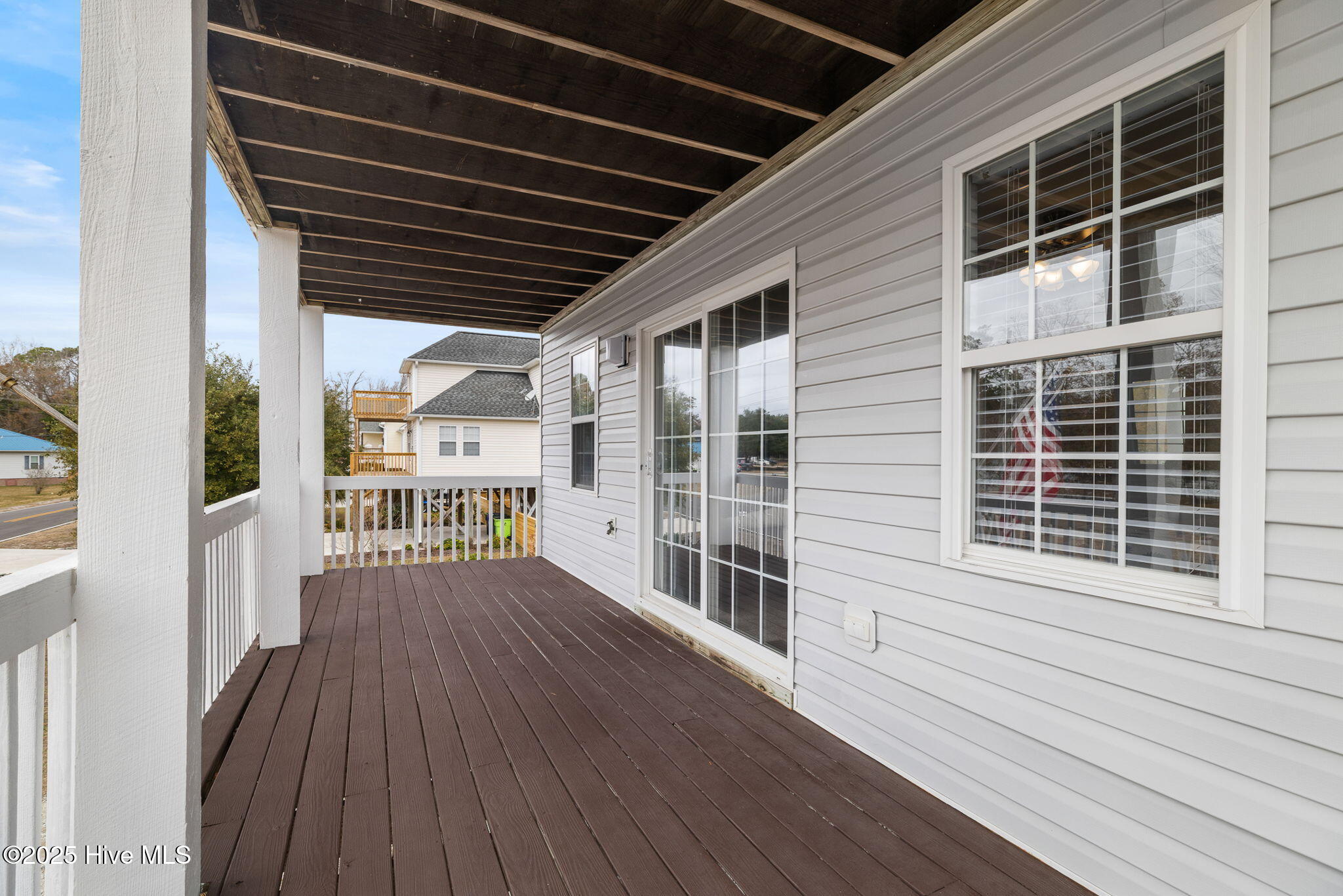 100546580 | Photo 32