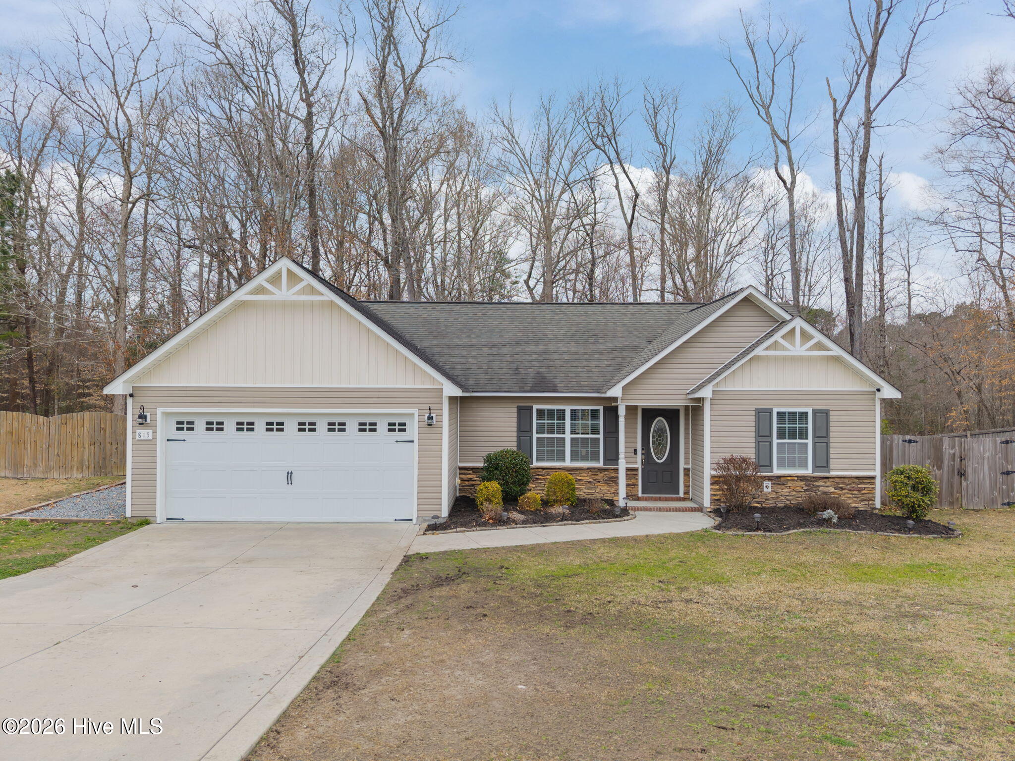 100557959 | Photo 30