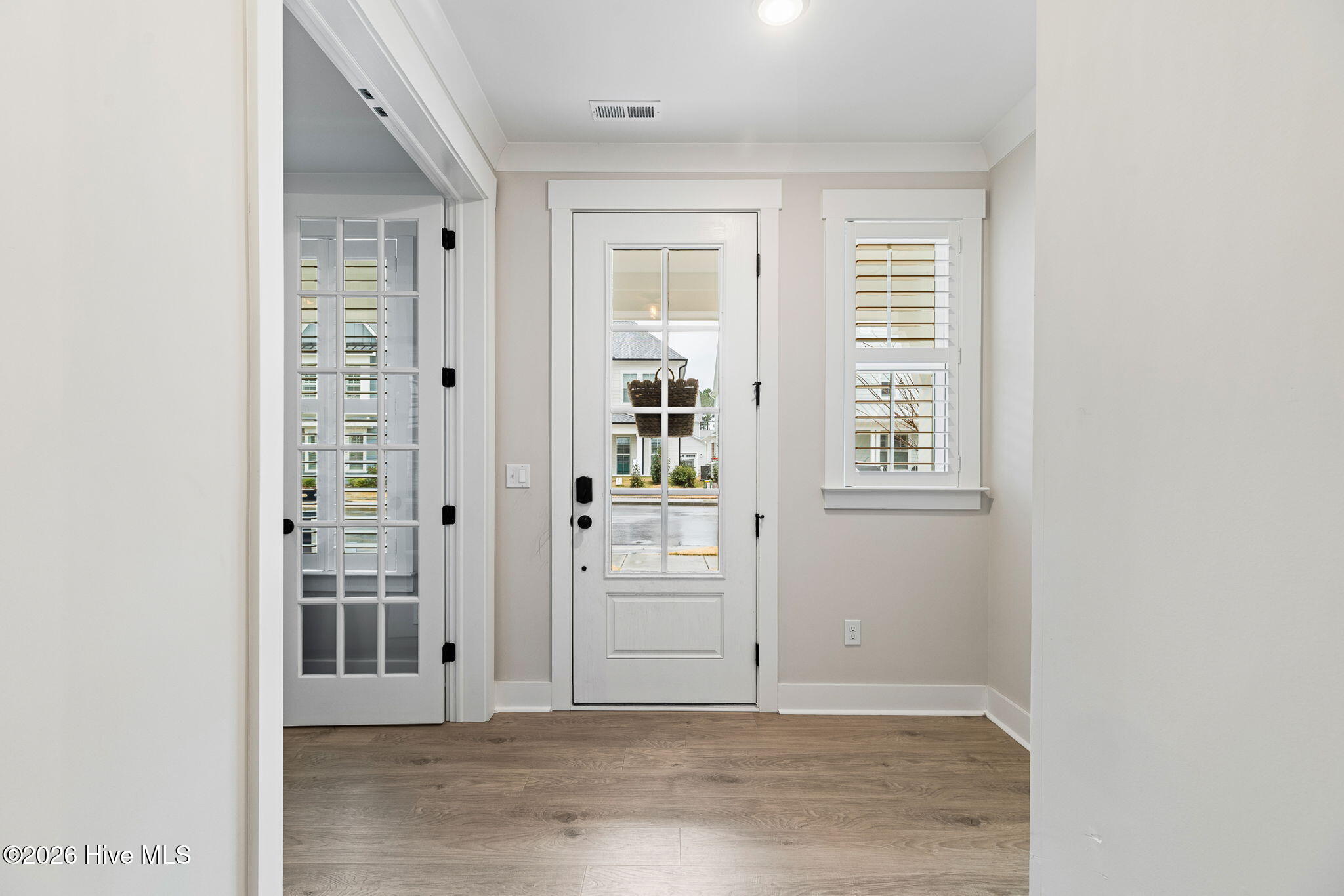 3837 Mason Port Drive, Wilmington, NC 28409 – photo 7: 7-web-or-mls-GI - 3837 Mason Port Dr - L