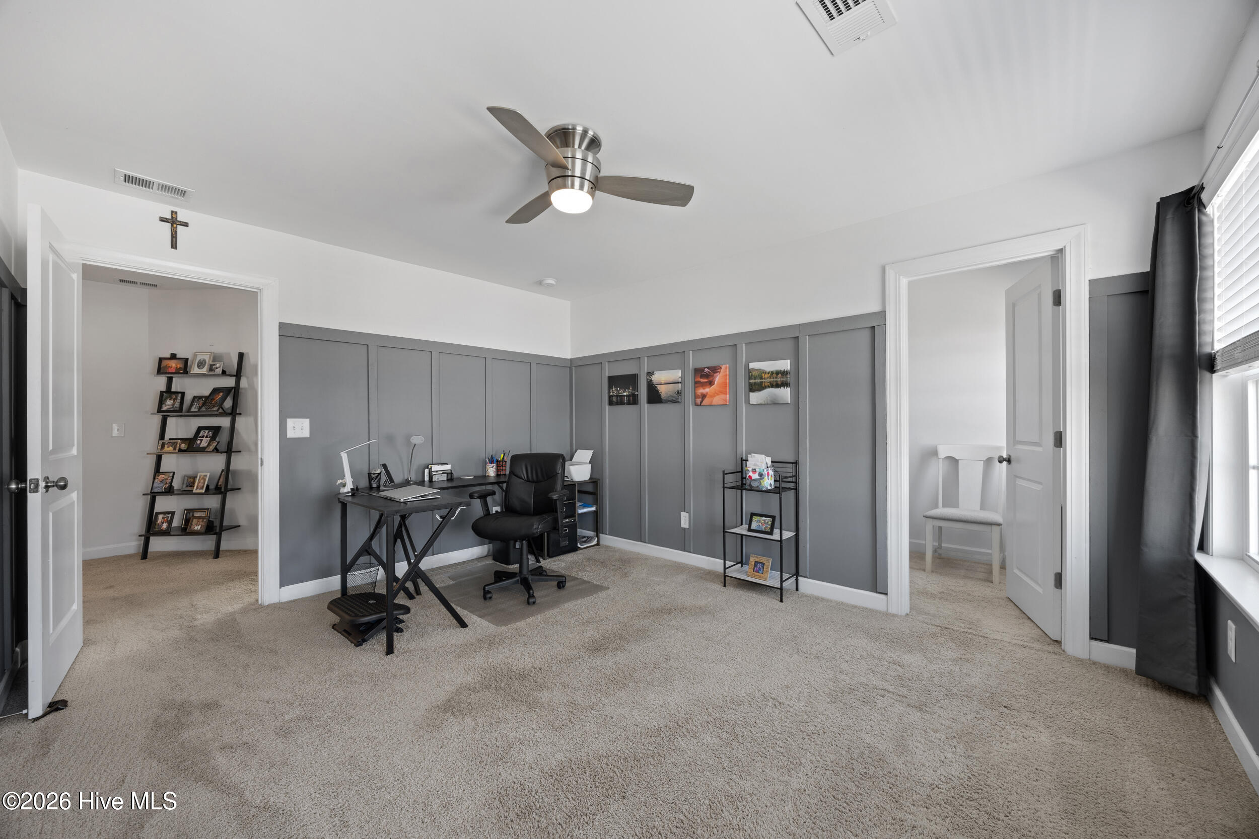 100555431 | Photo 42