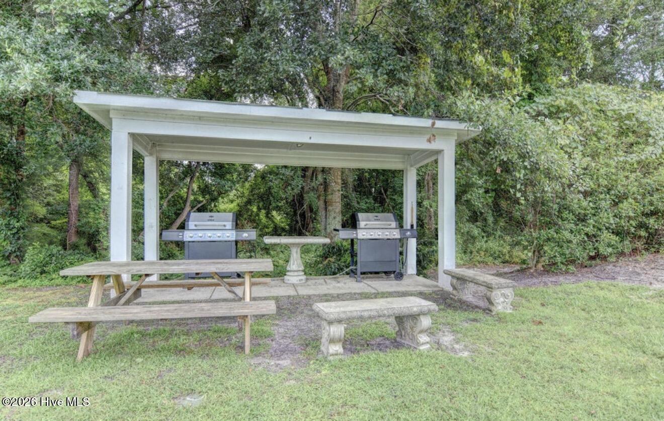 100562218 | Photo 24