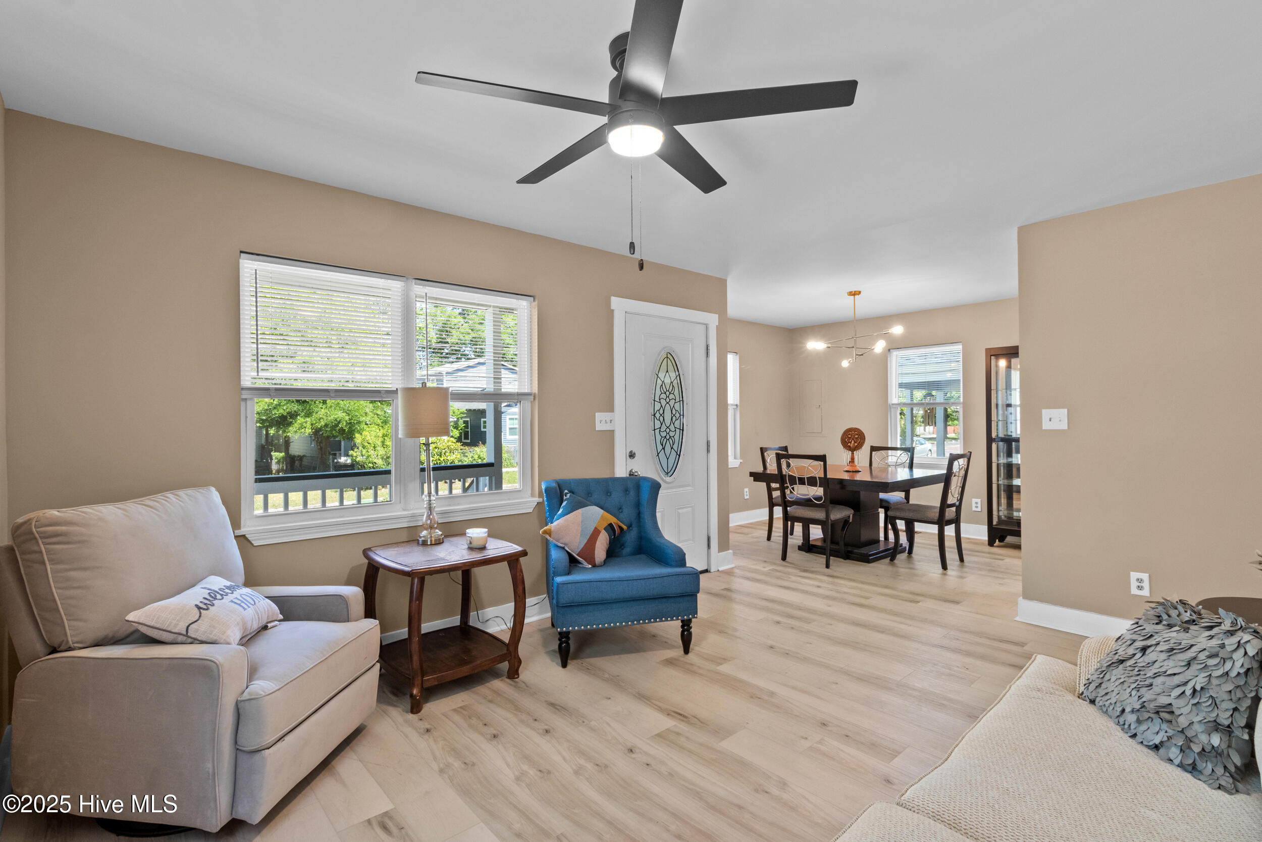 100504215 | Photo 10