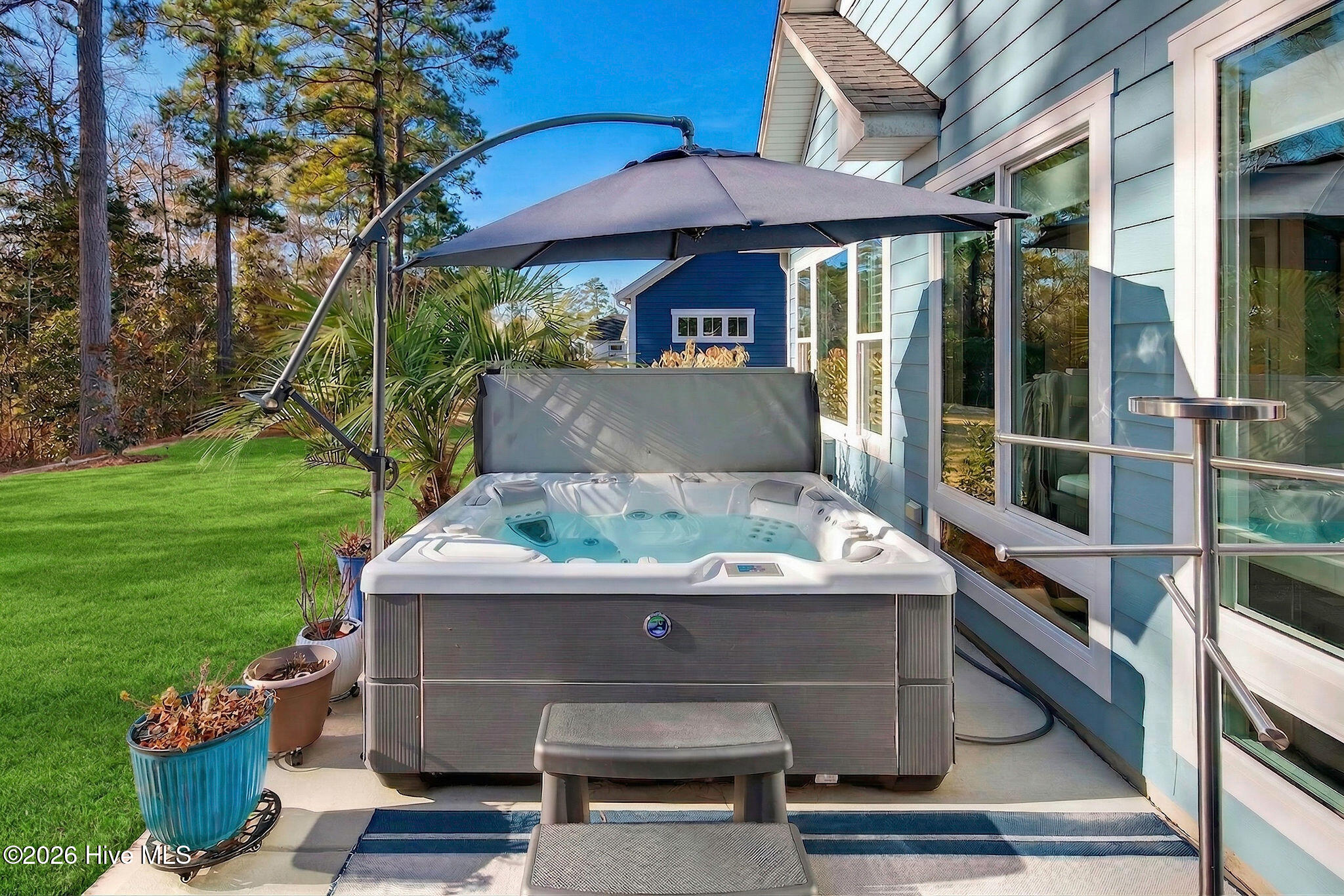 100554107 | Photo 57