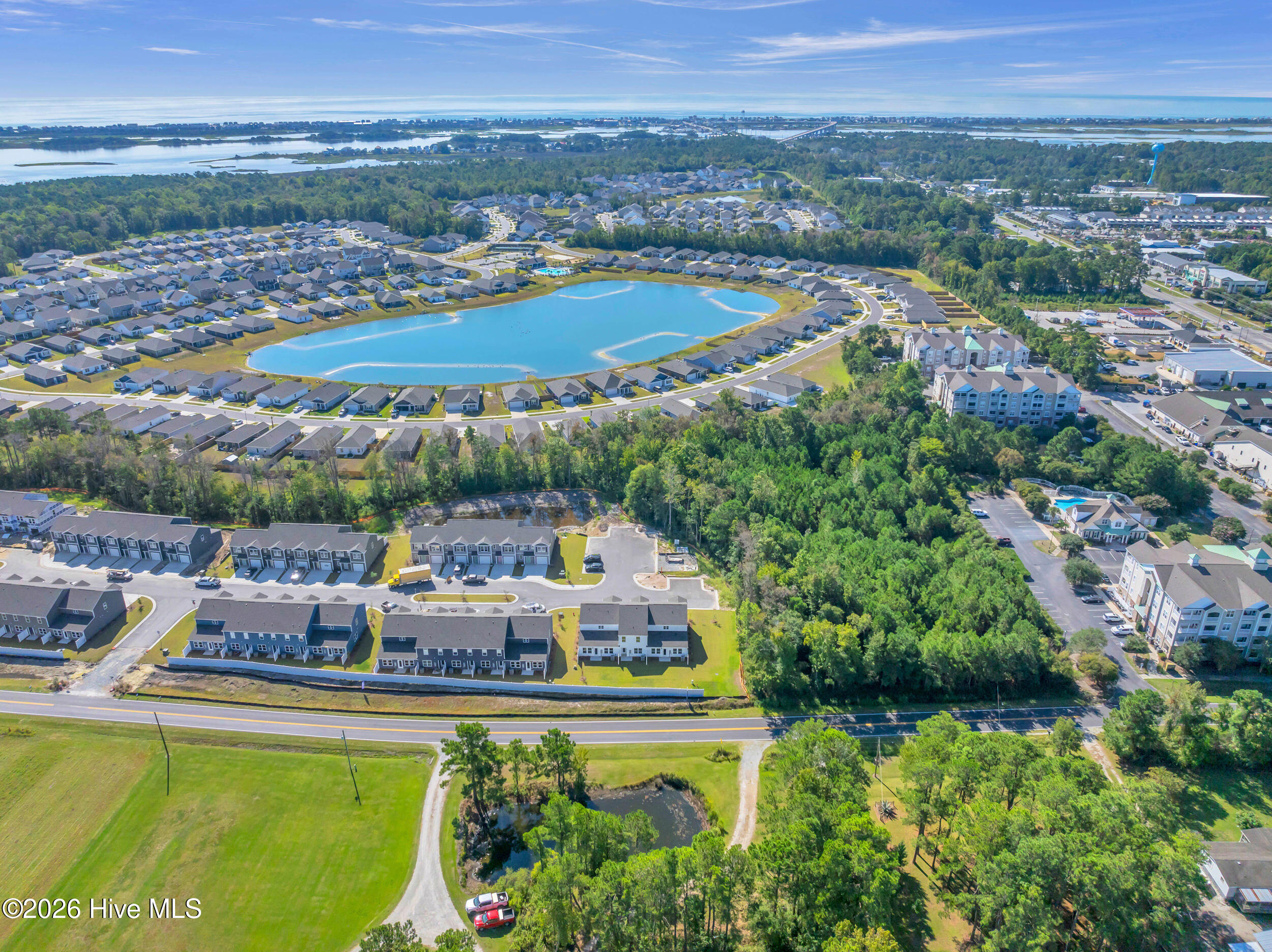 100539457 | Photo 40