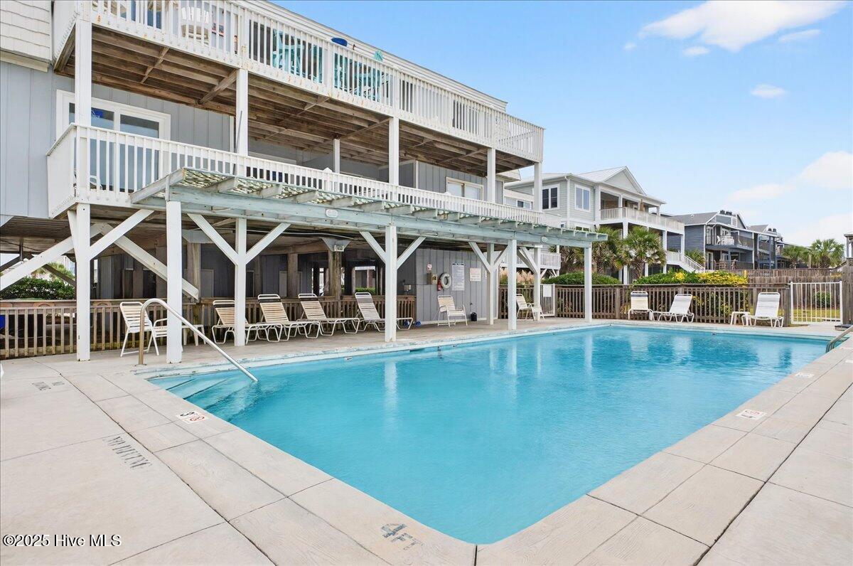 100538746 | Photo 47