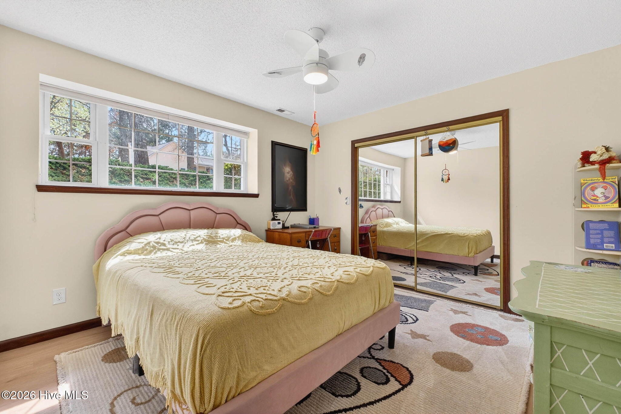 100561895 | Photo 34