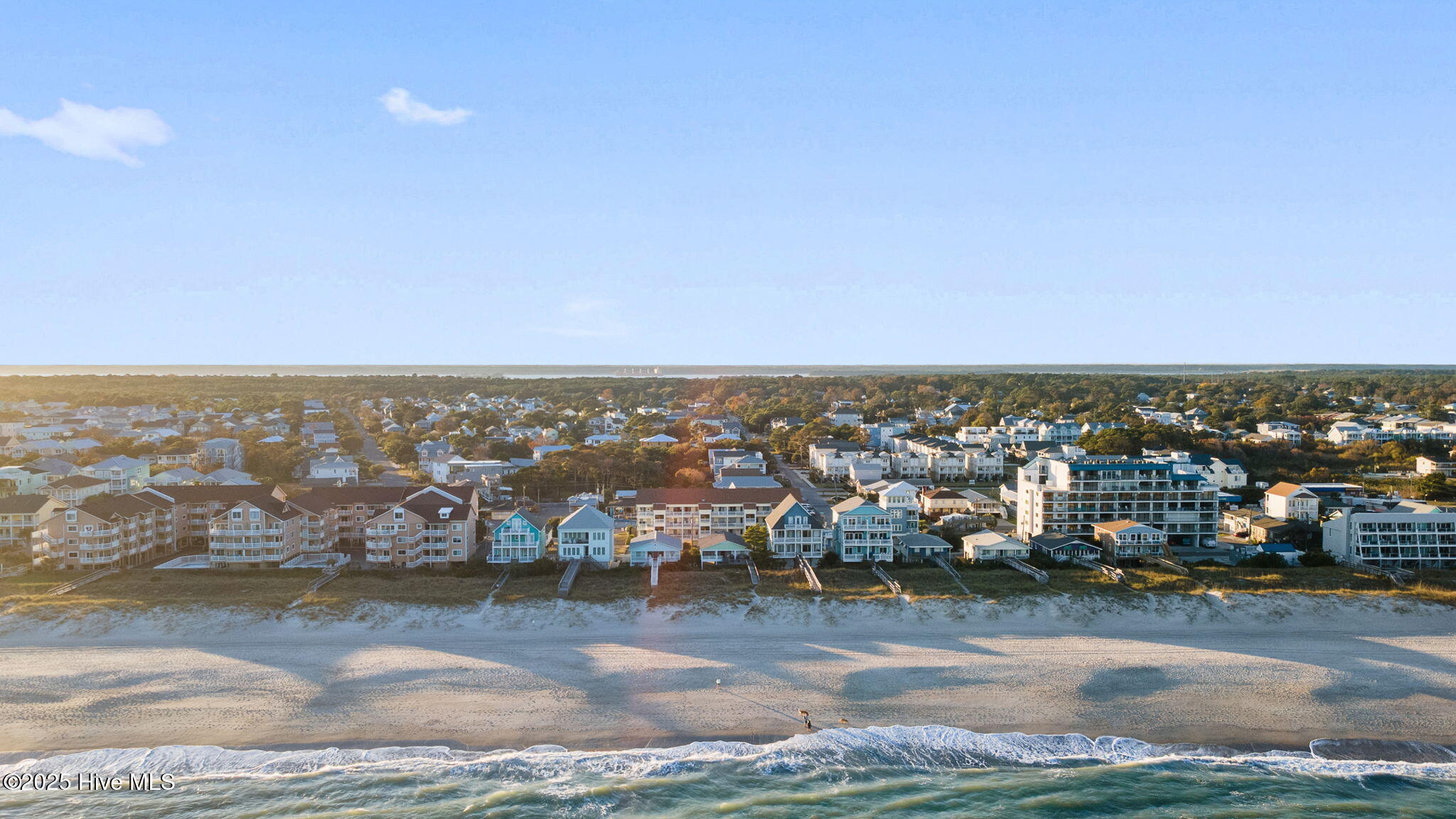 100540099 | Photo 42