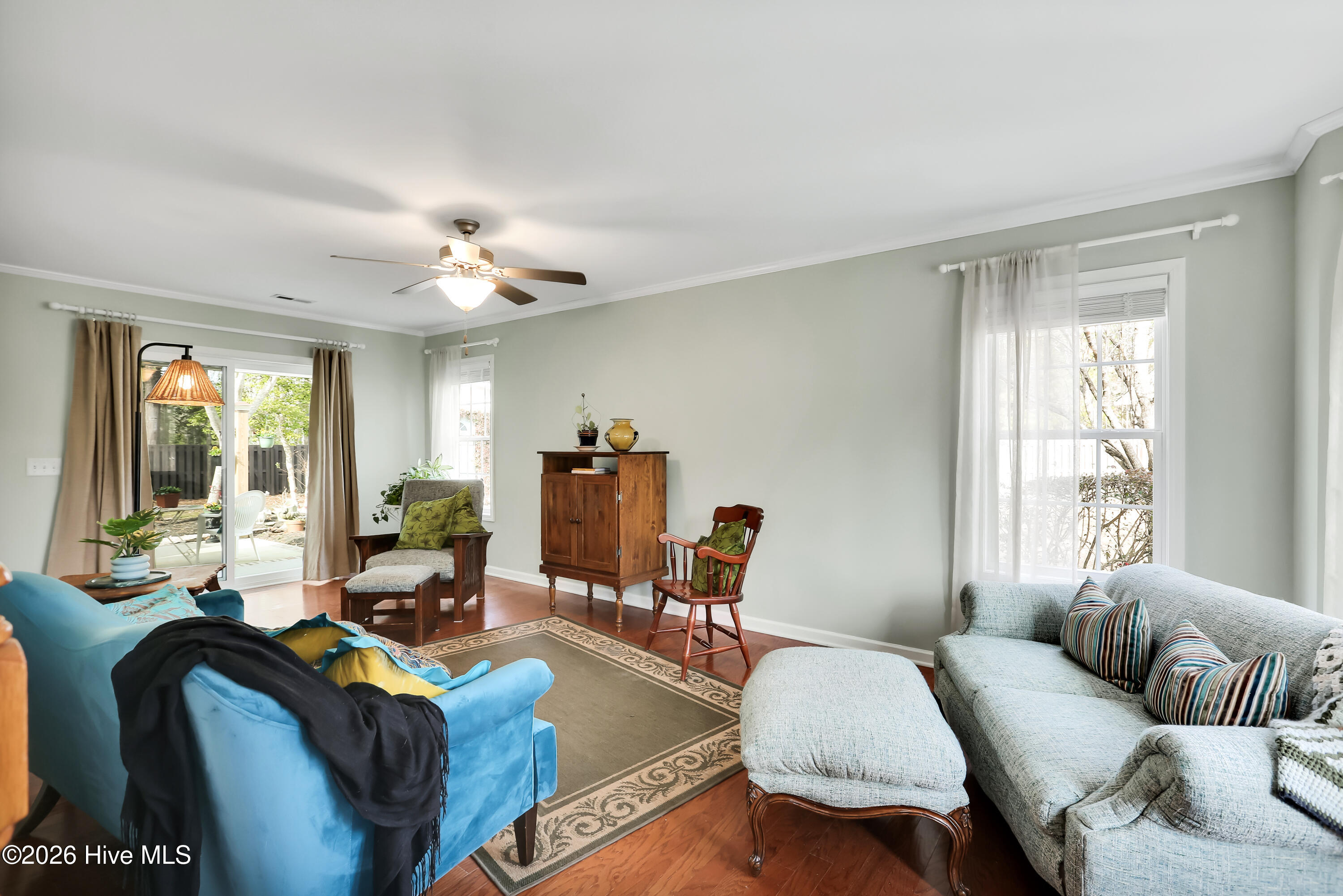 100553691 | Photo 10