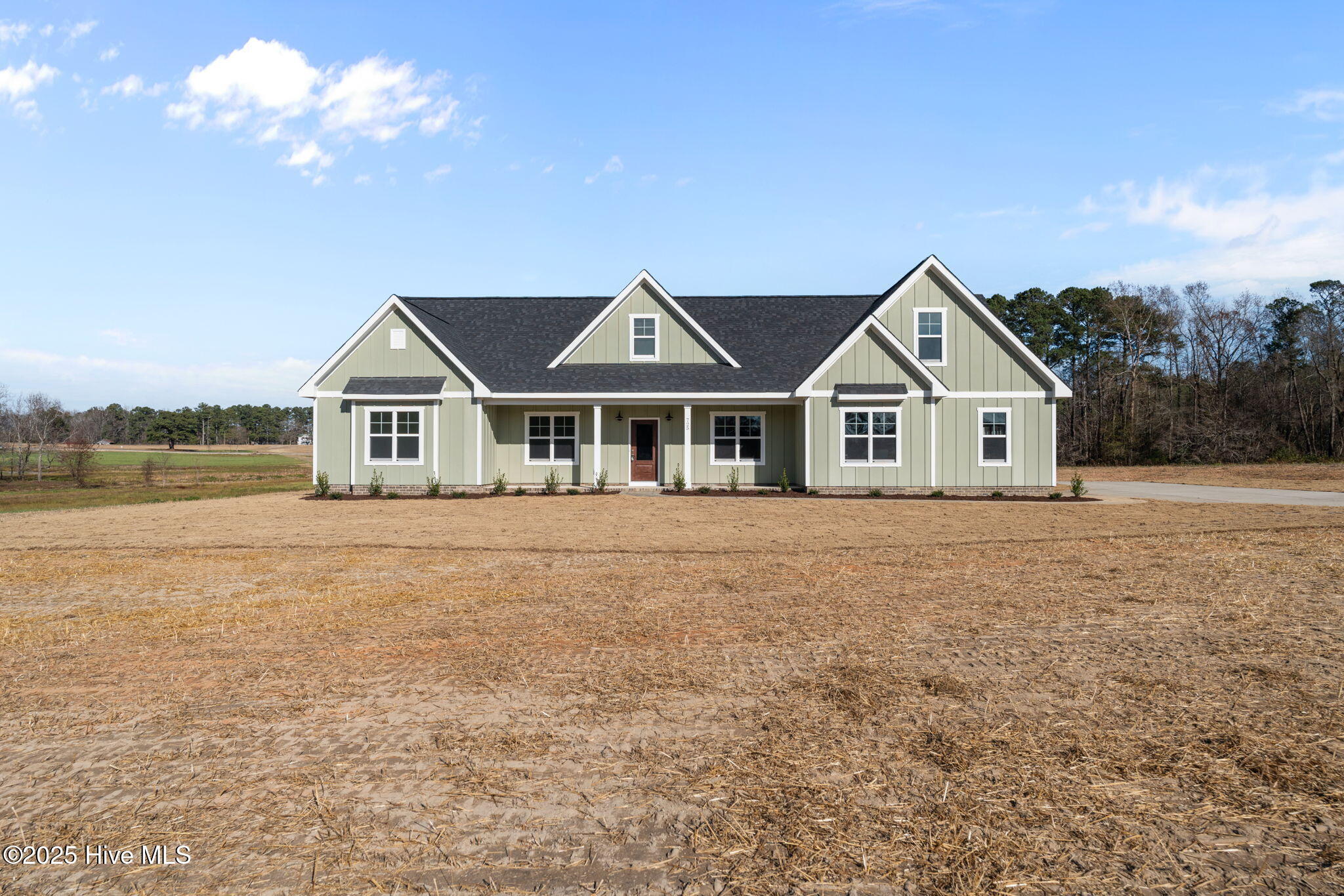 725 Peele Farm Lane
