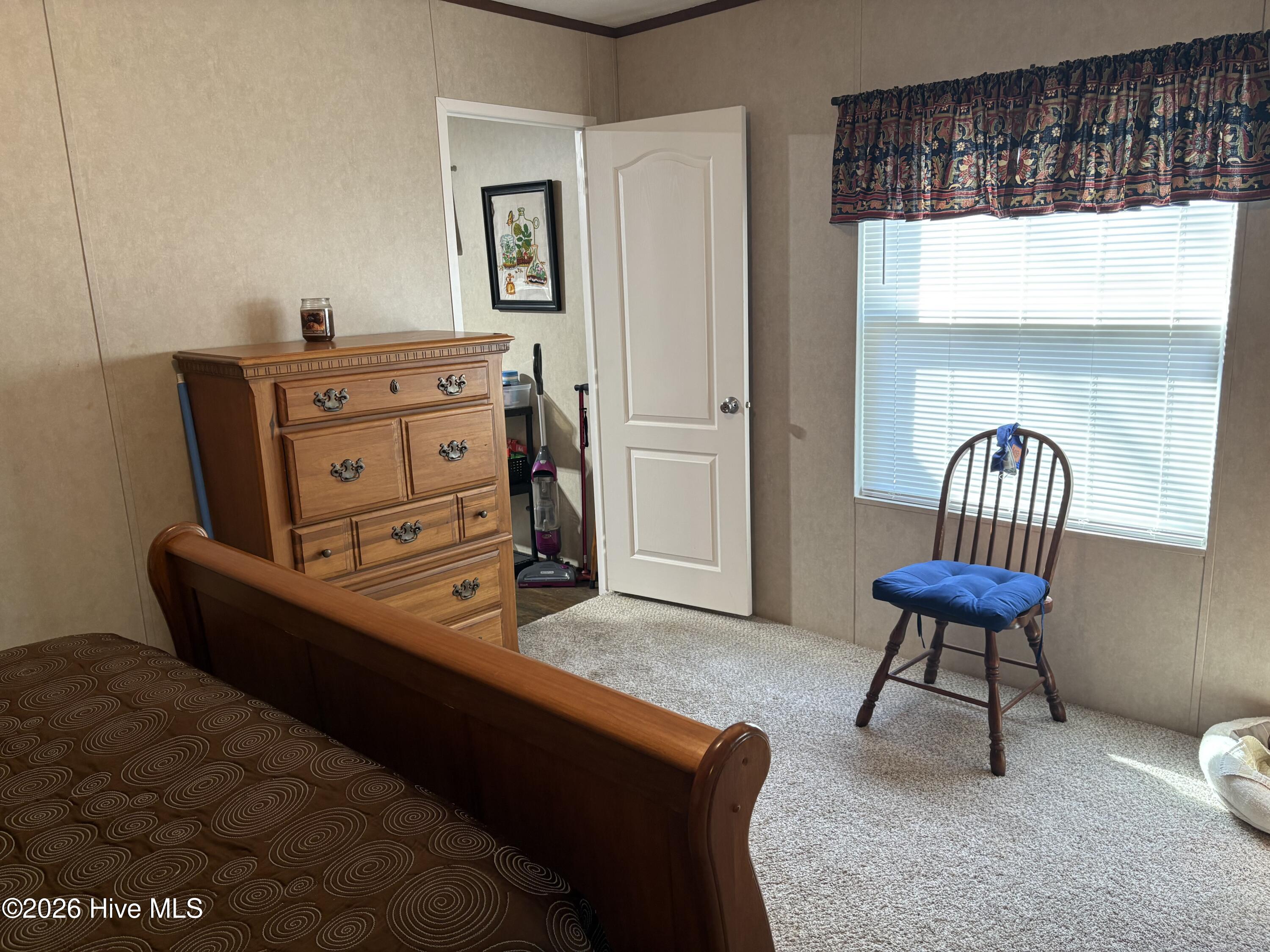 100563107 | Photo 22