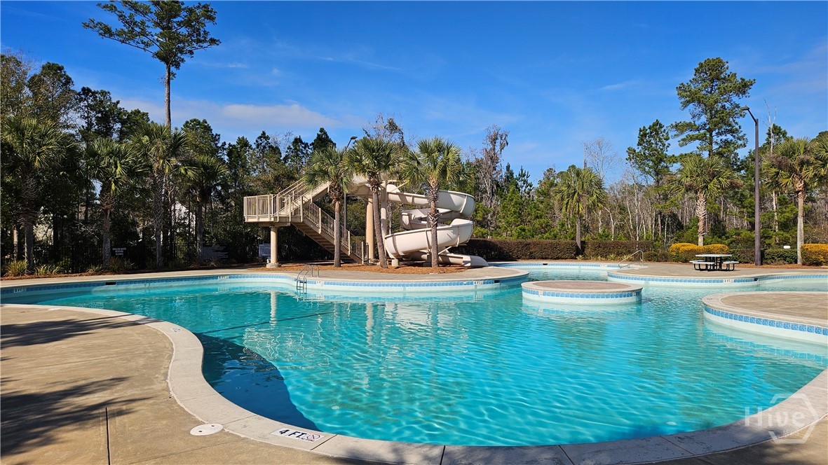 Highlands Clubhouse and Amenities