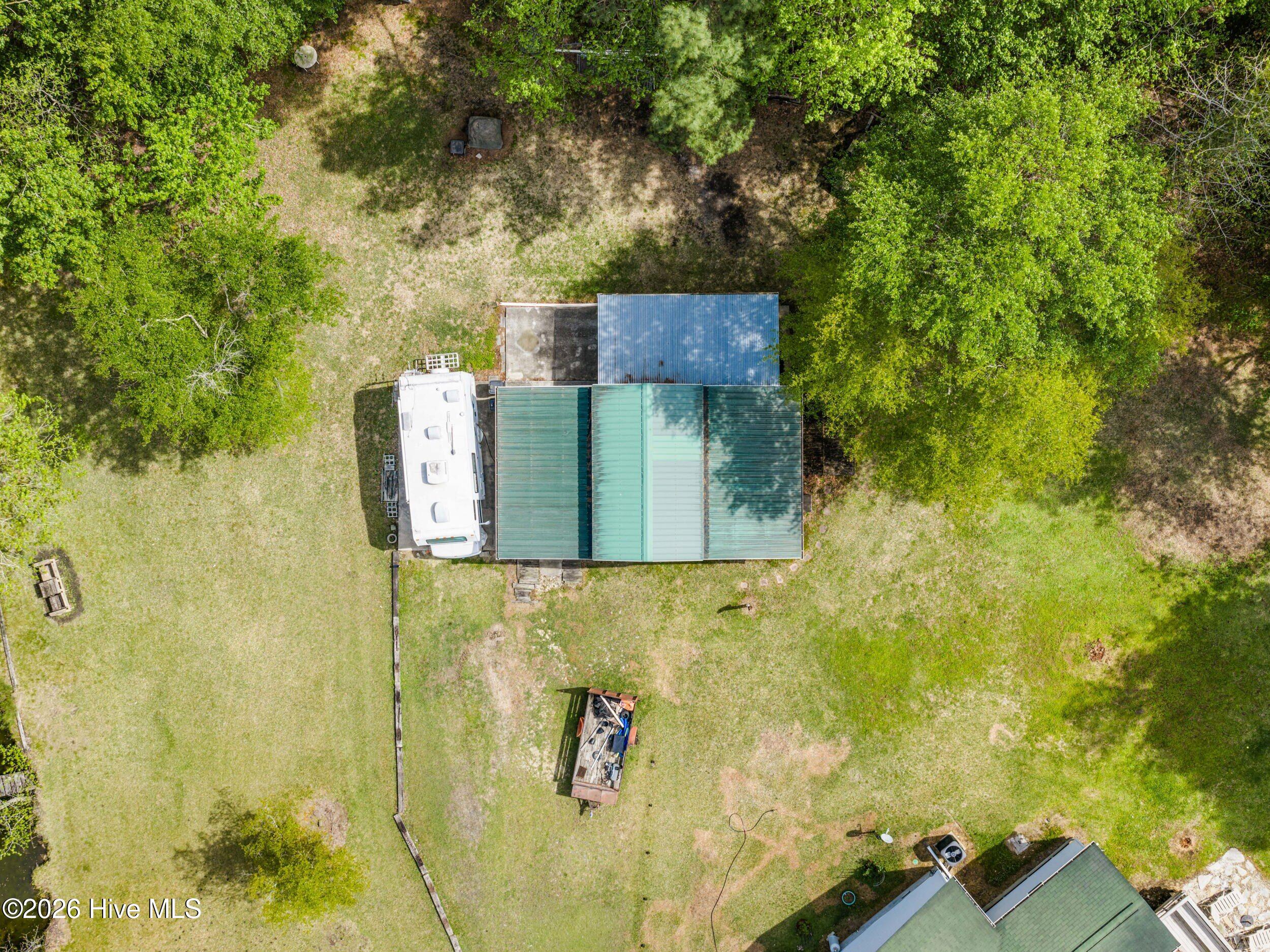 100566420 | Photo 94