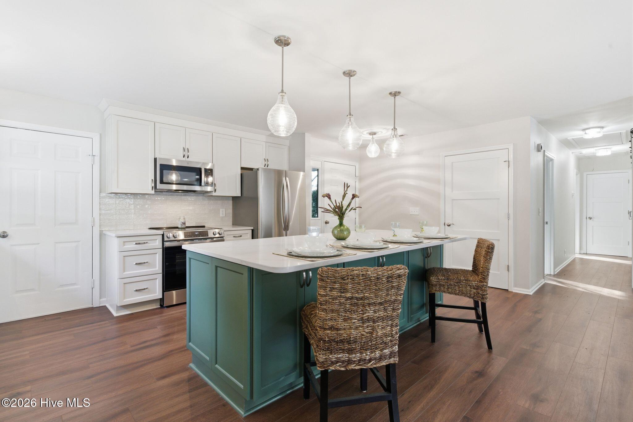 100555481 | Photo 25