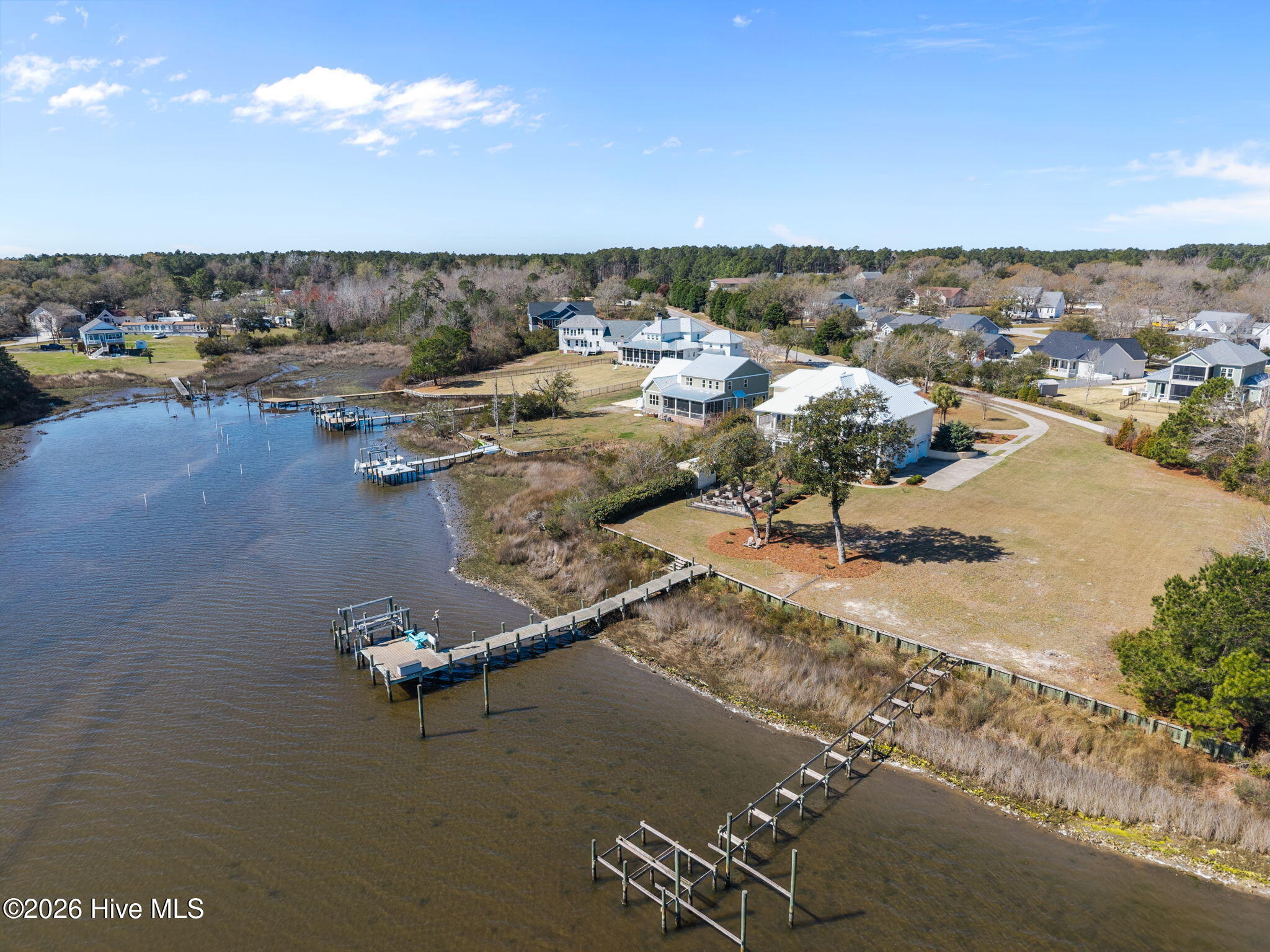 100561060 | Photo 57