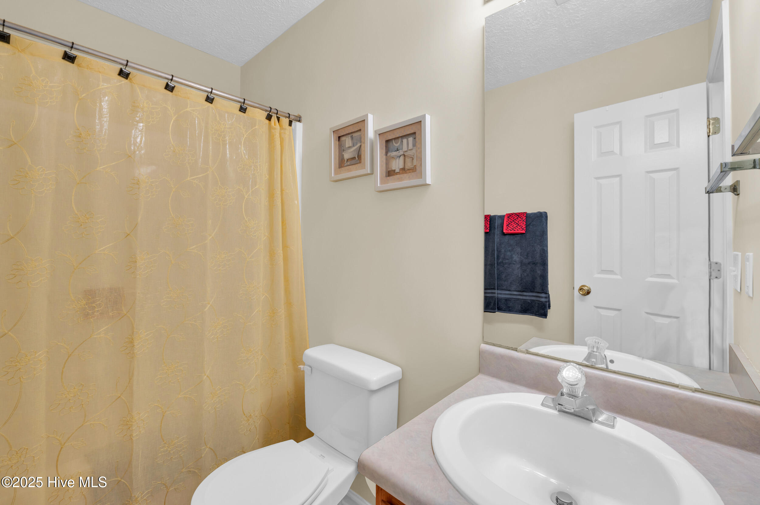 100531306 | Photo 12