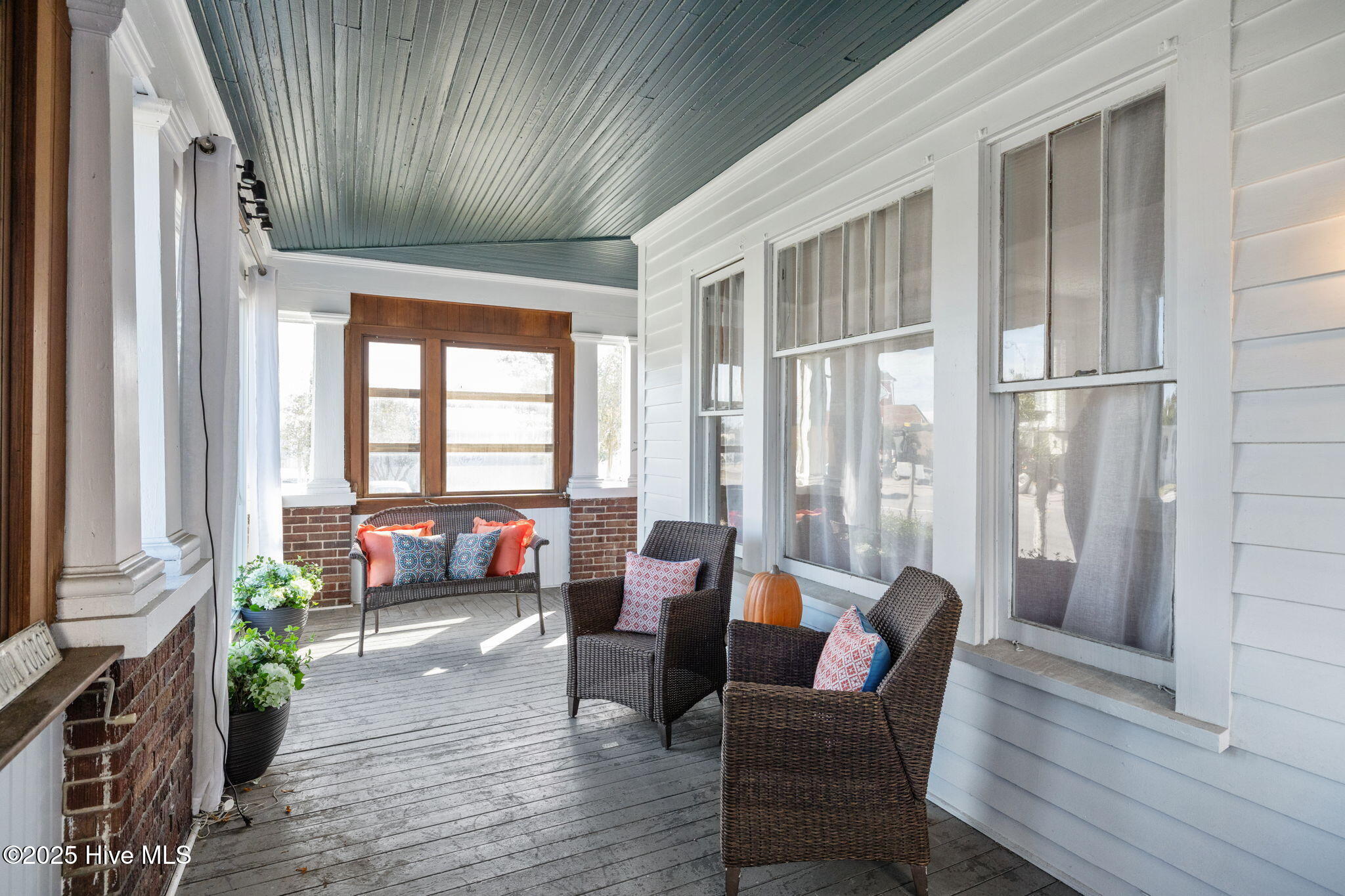 Homes for sale in Morehead City, NC | 1101 Arendell St, Morehead City, NC 28557 | MLS# 100534217