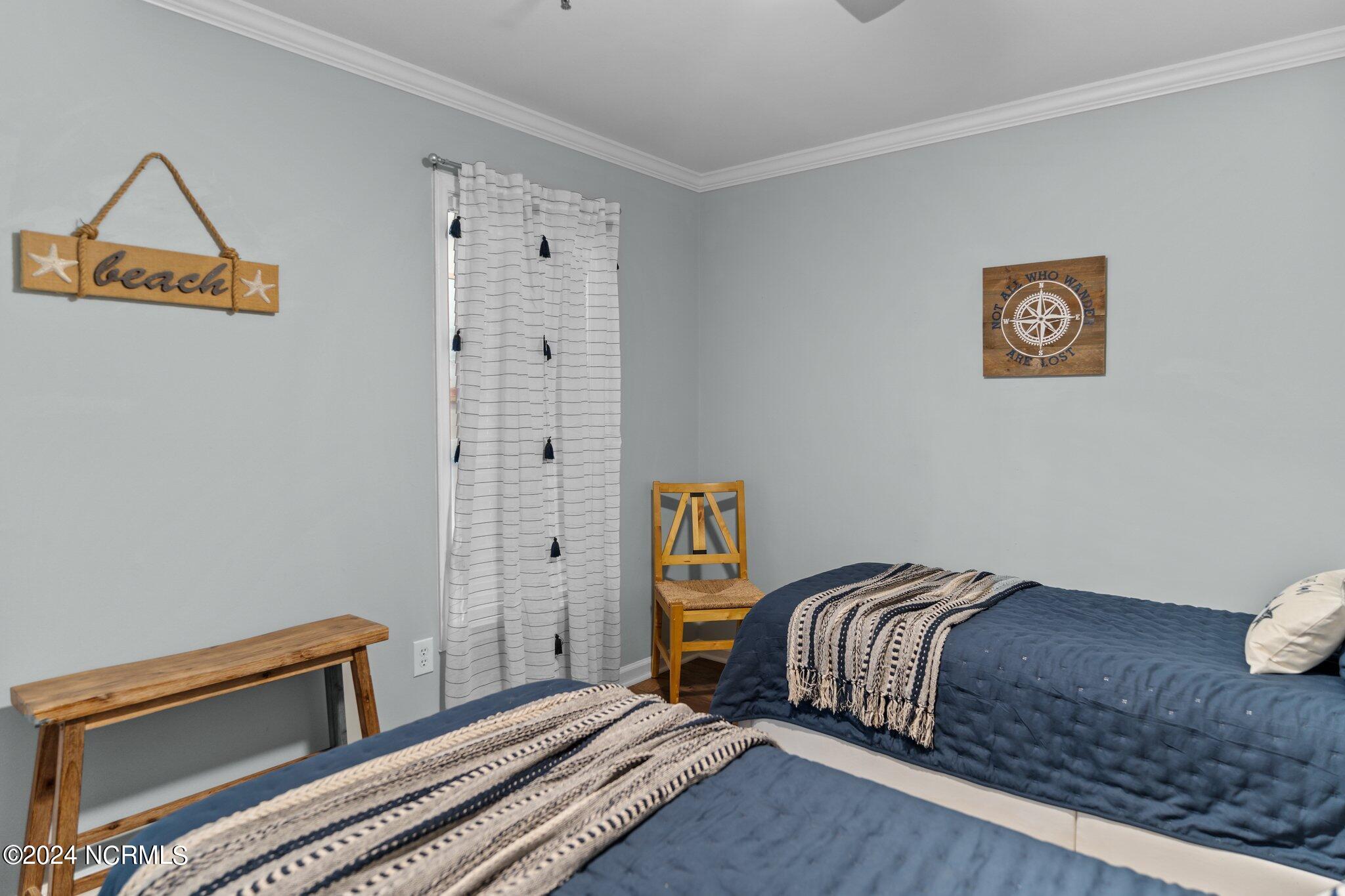 111 Florida Avenue UNIT Apt 10, Carolina Beach, NC, 28428