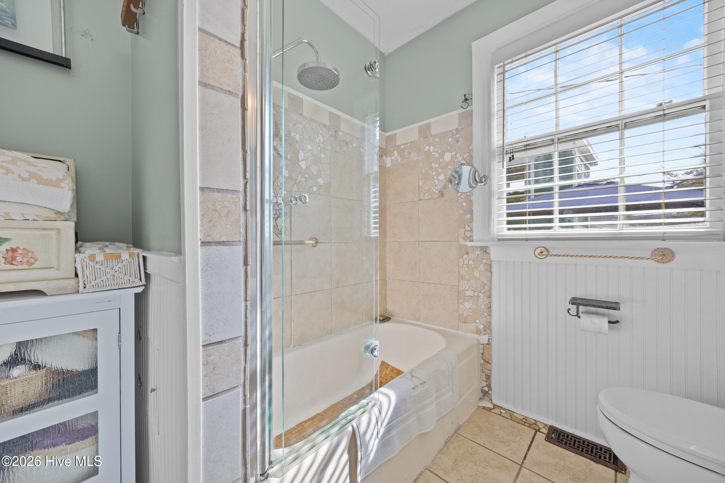 100559586 | Photo 21