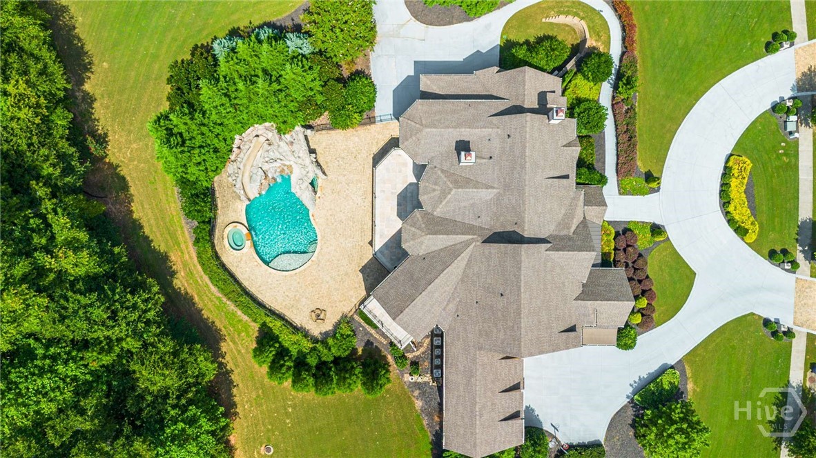 Masterfully Designed Living!