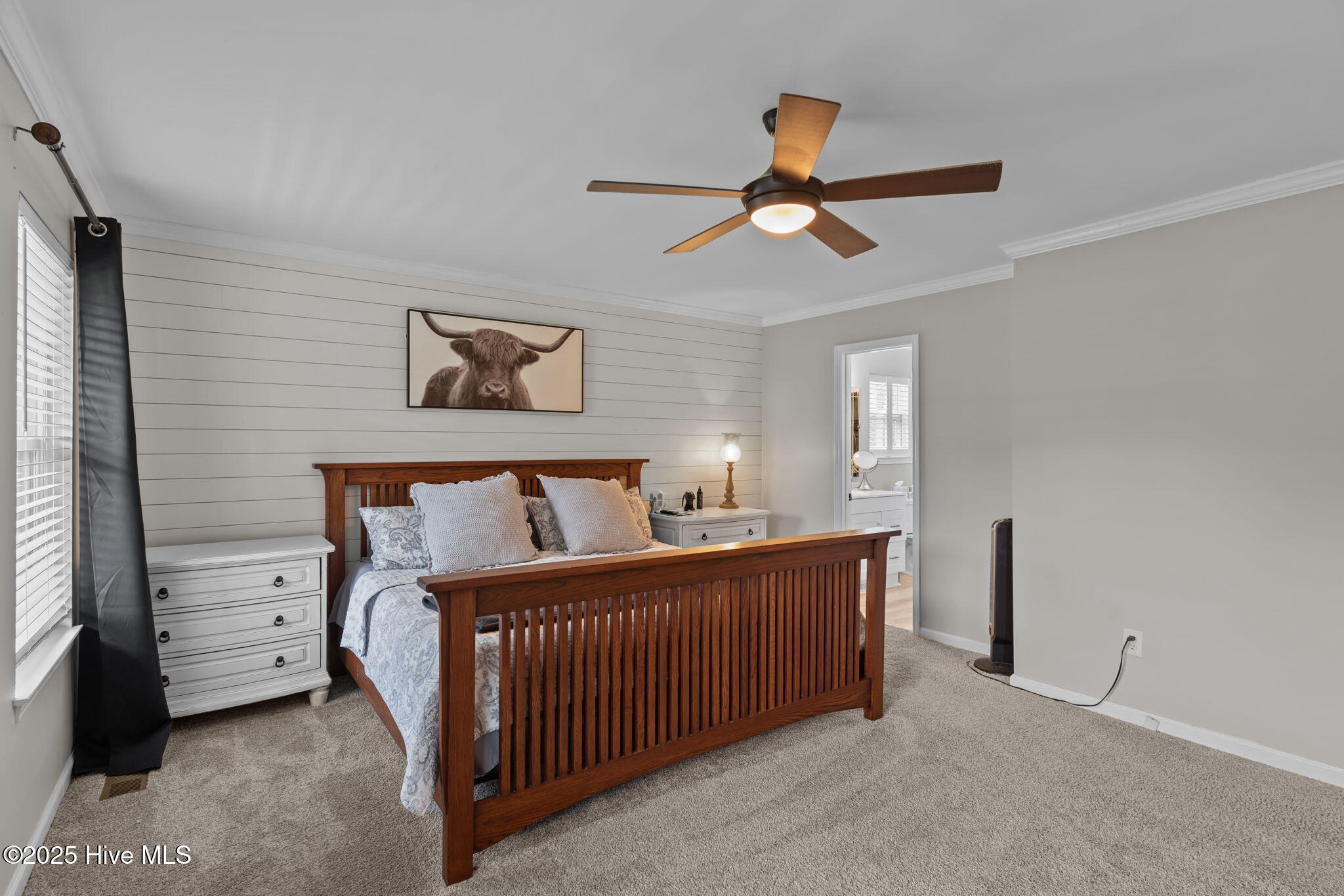 100535279 | Photo 26