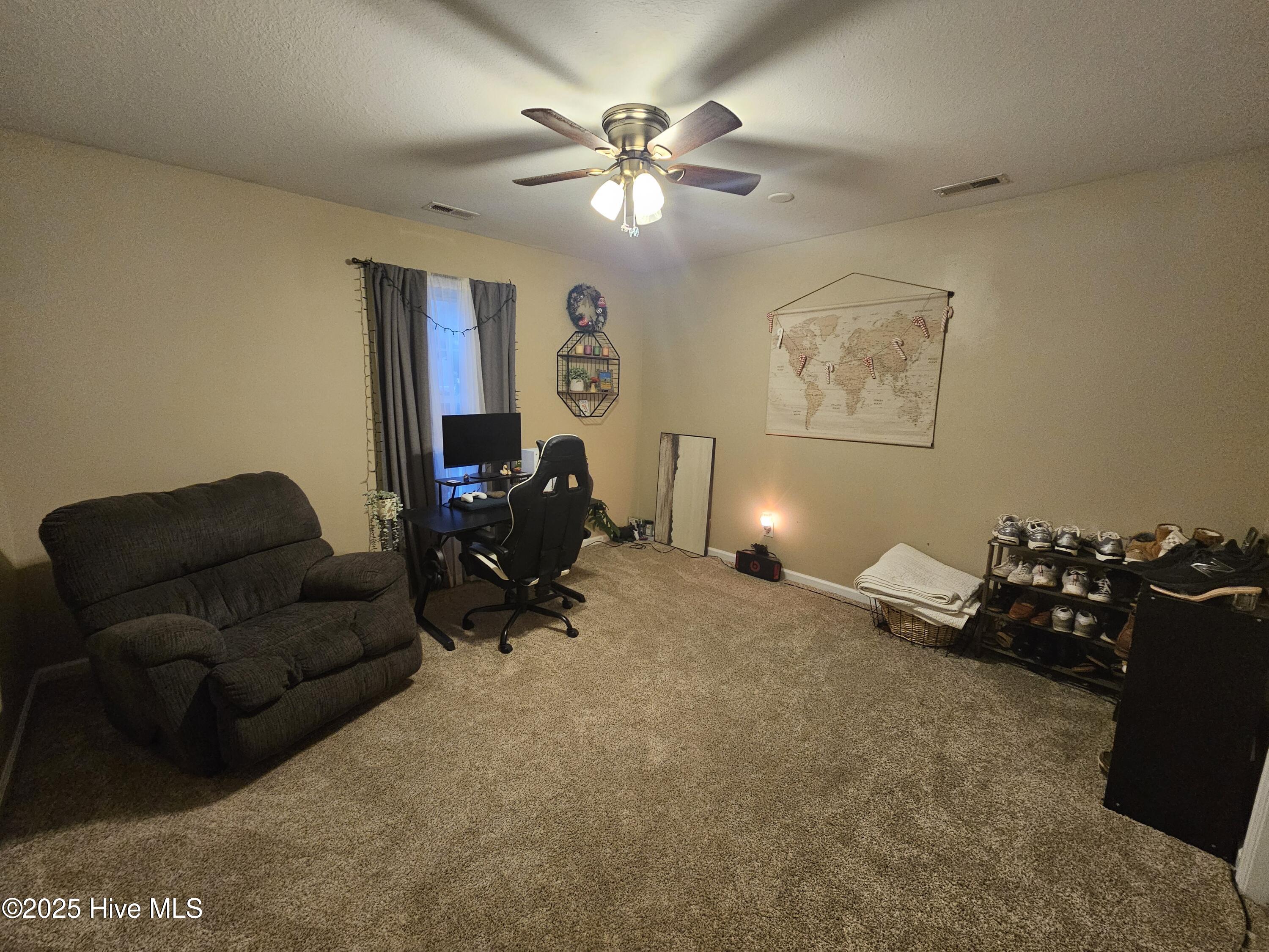 100544816 | Photo 15