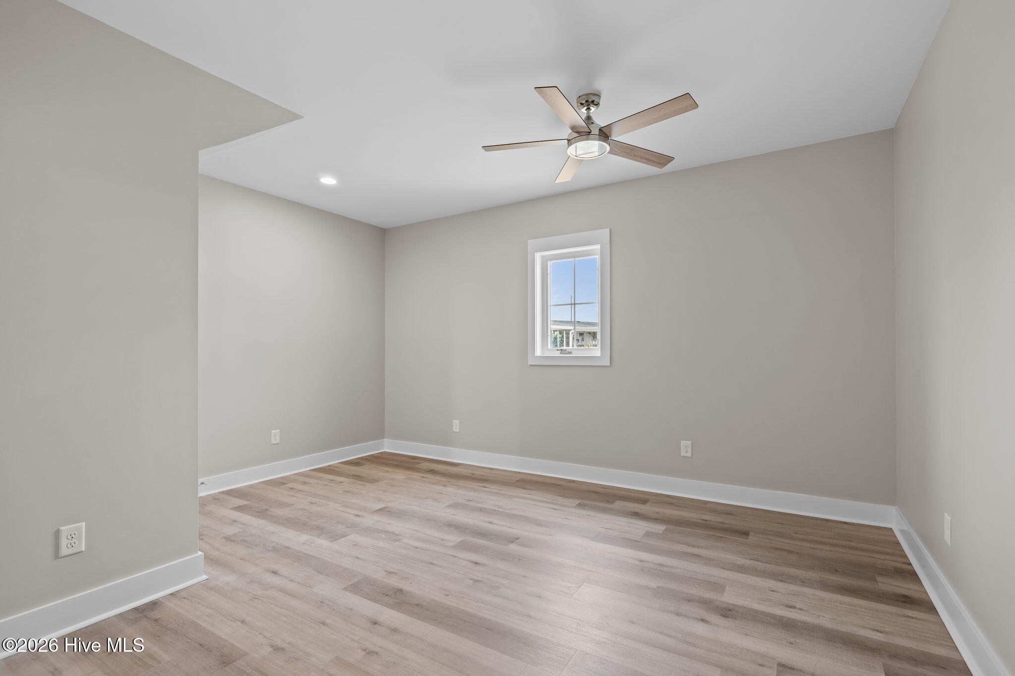 450 Pearson Circle,Newport