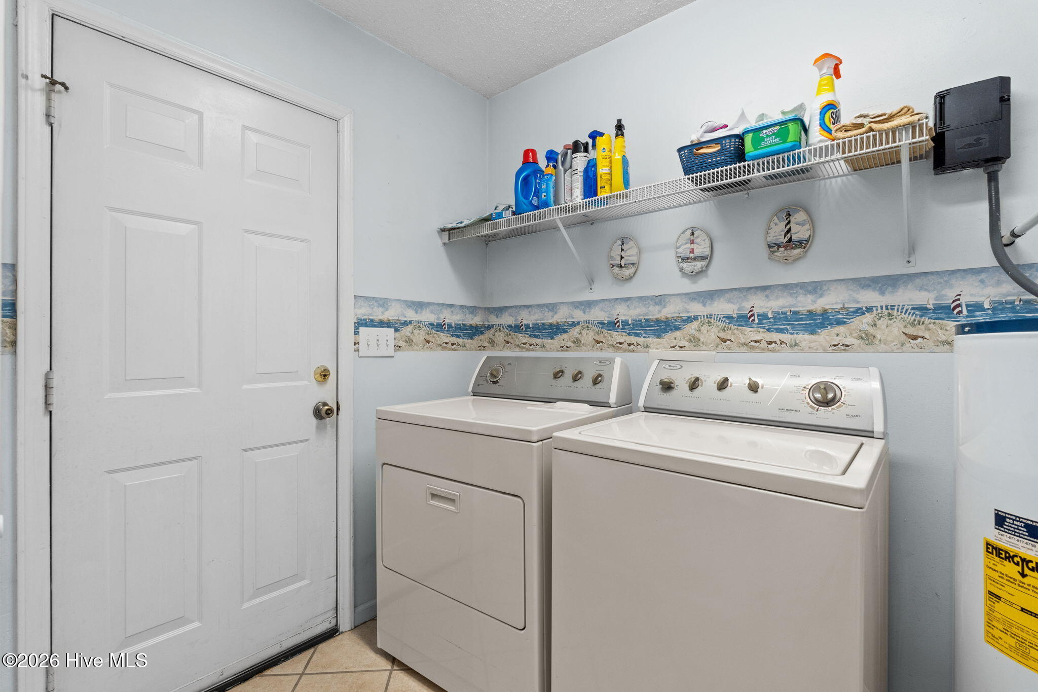 100561527 | Photo 25