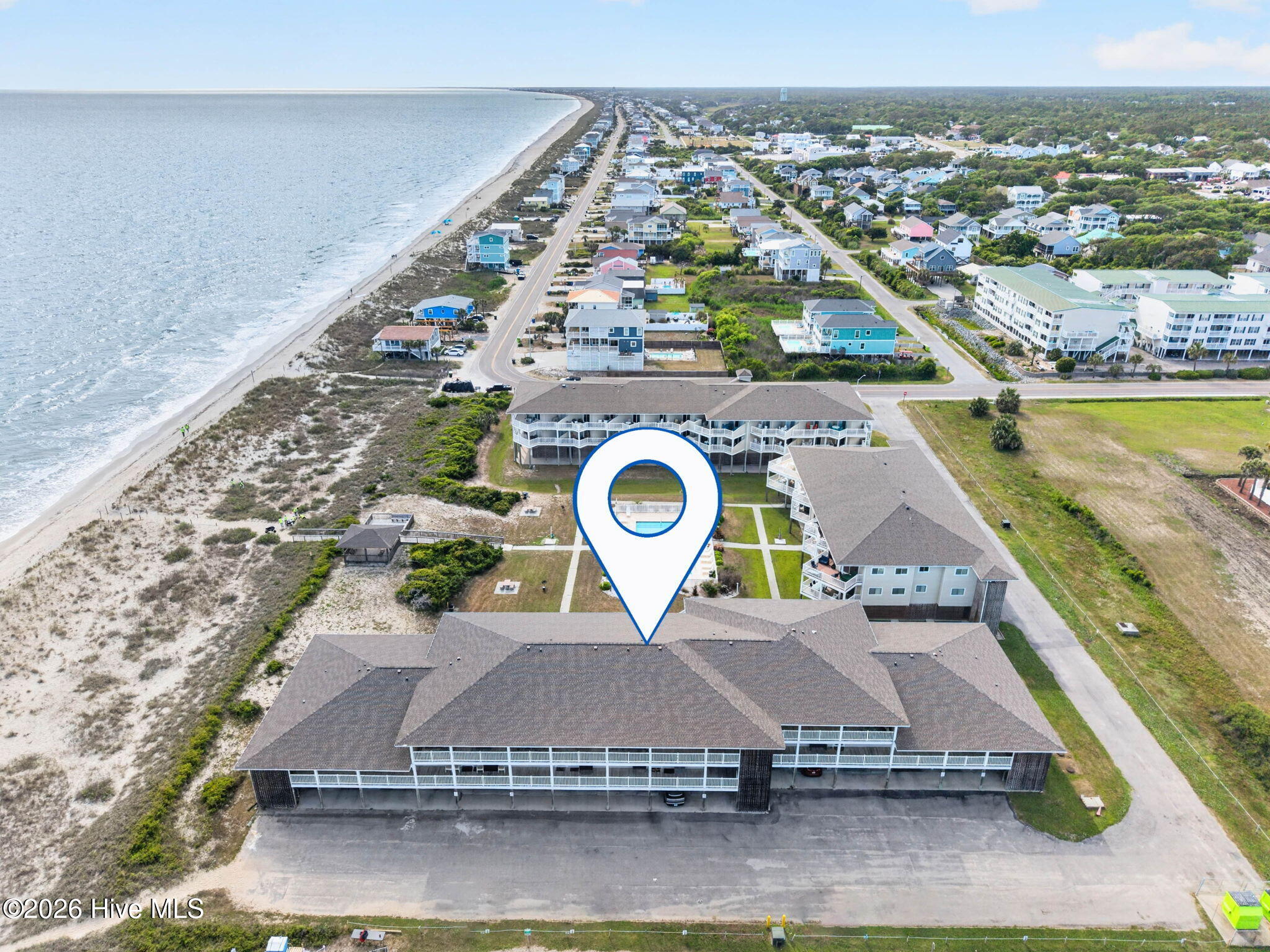 100570514 | Photo 45