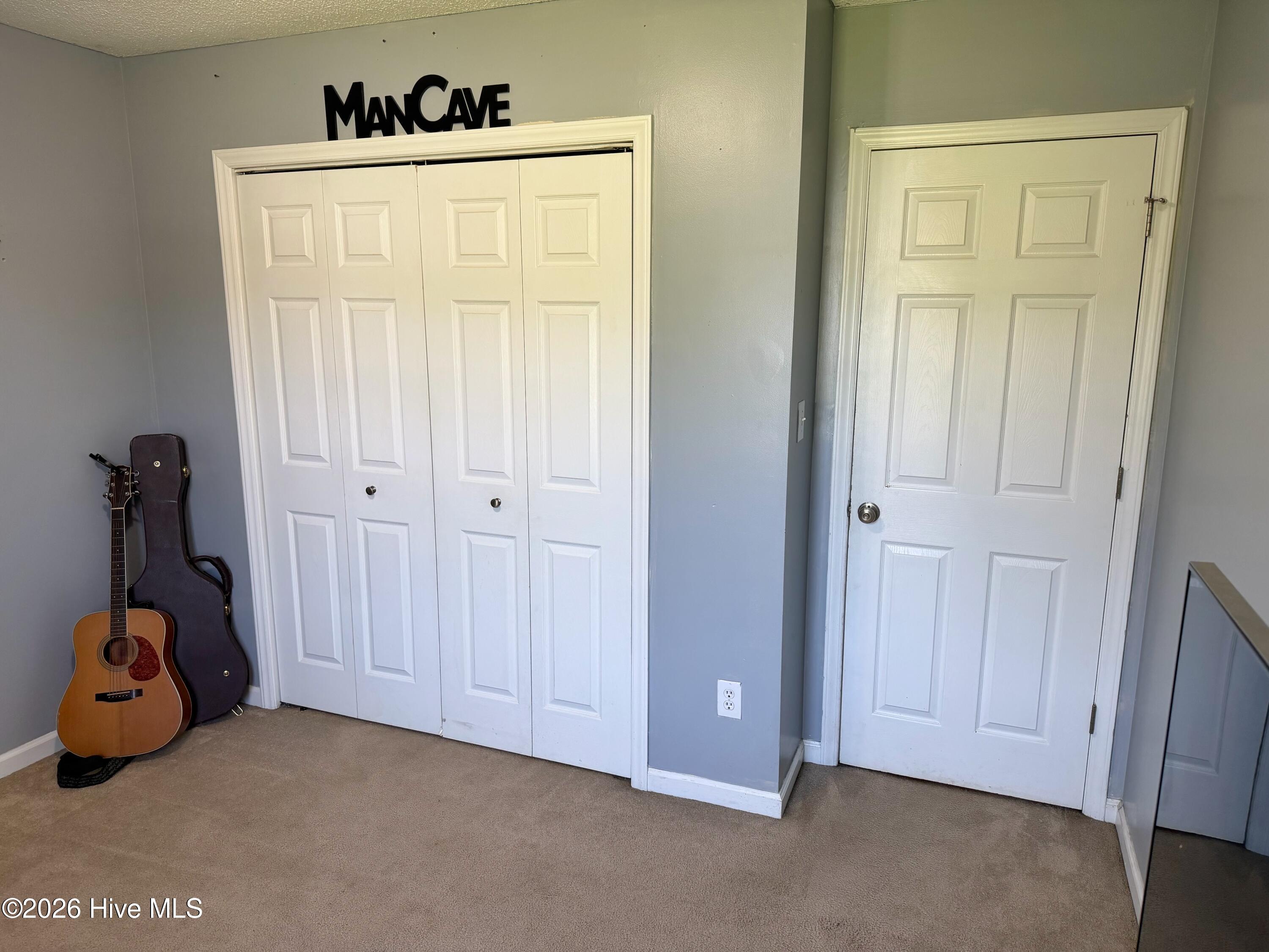 303 Marcia Court,Hubert