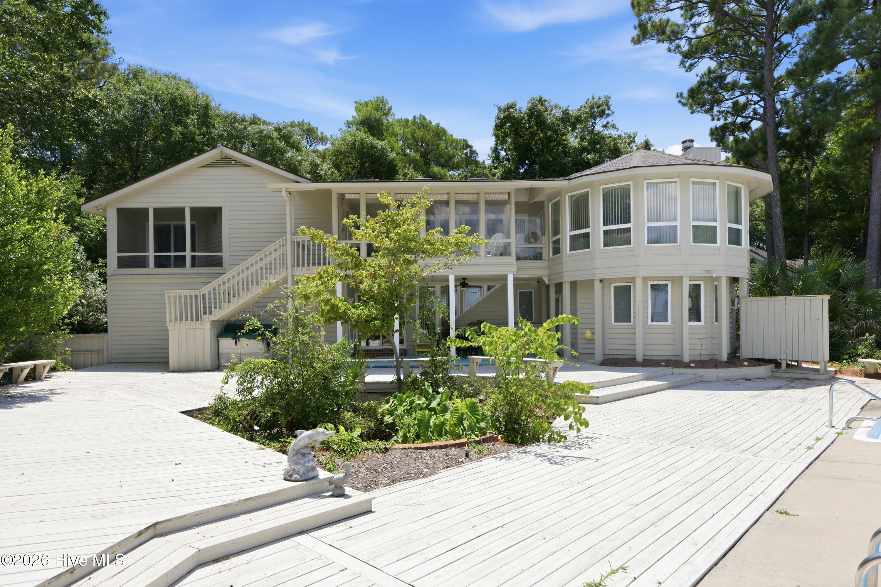 286 Oakleaf Drive,Pine Knoll Shores