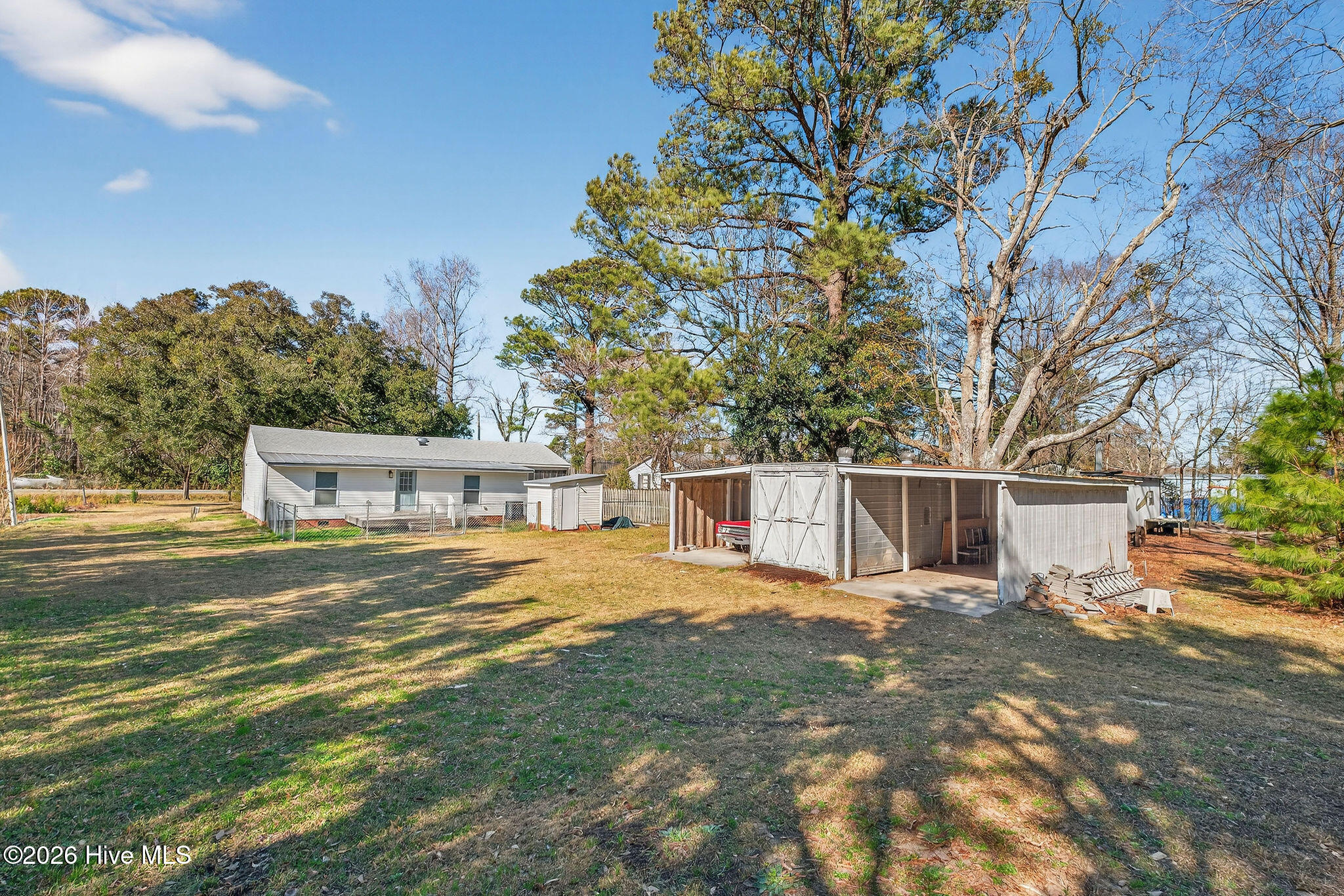 100550452 | Photo 36