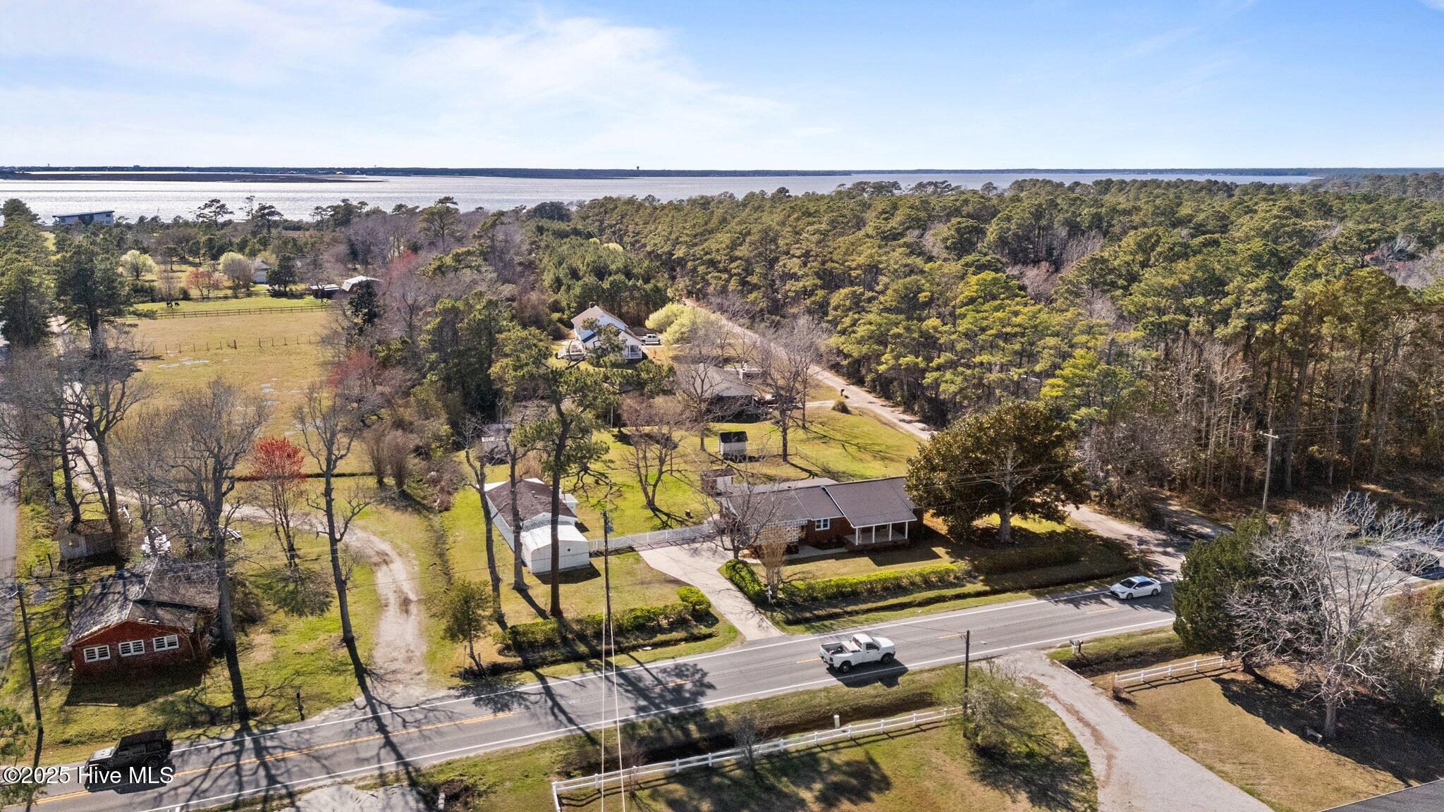 1041 Highway 101,Beaufort