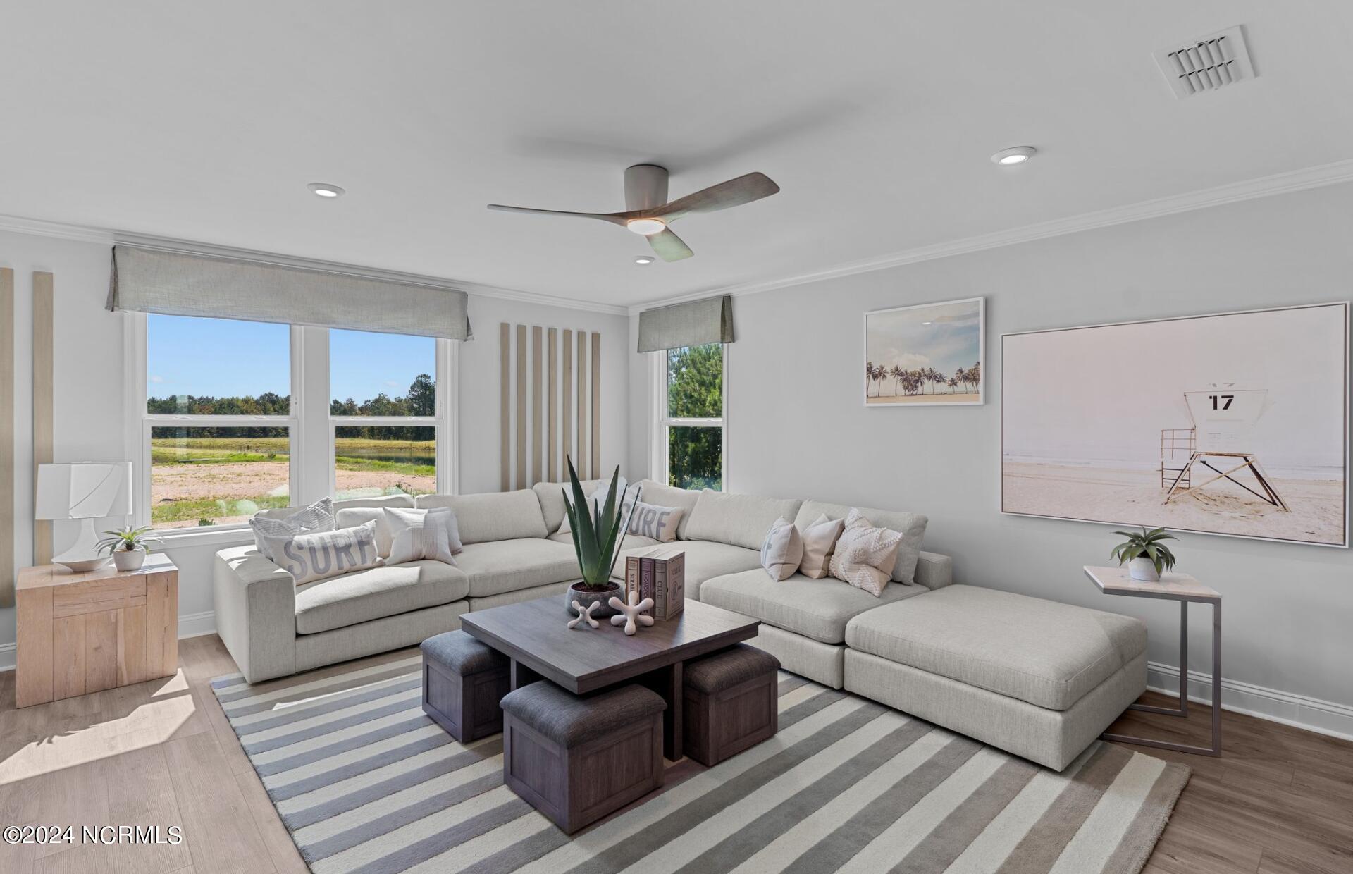 100535011 | Photo 26