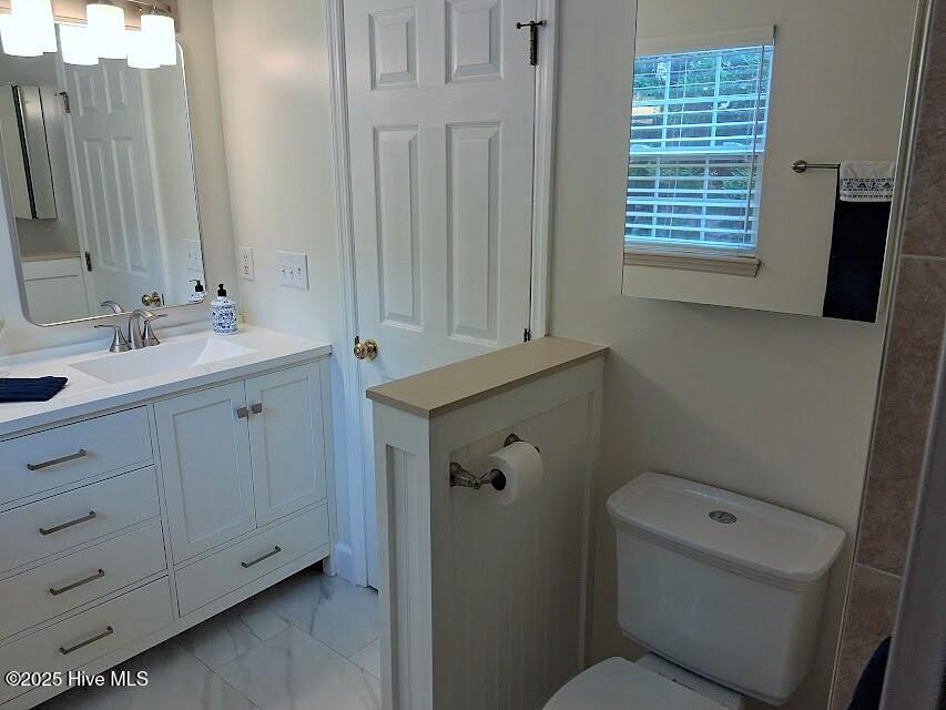 100534819 | Photo 15