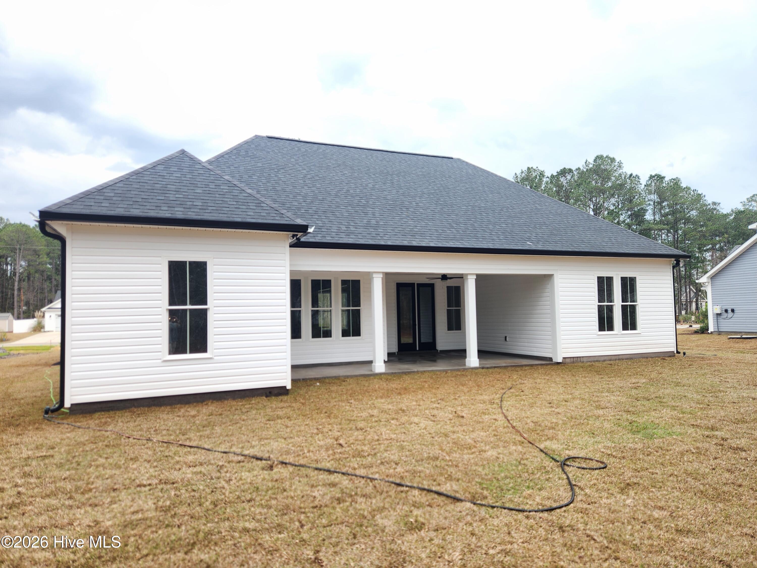 100559285 | Photo 45