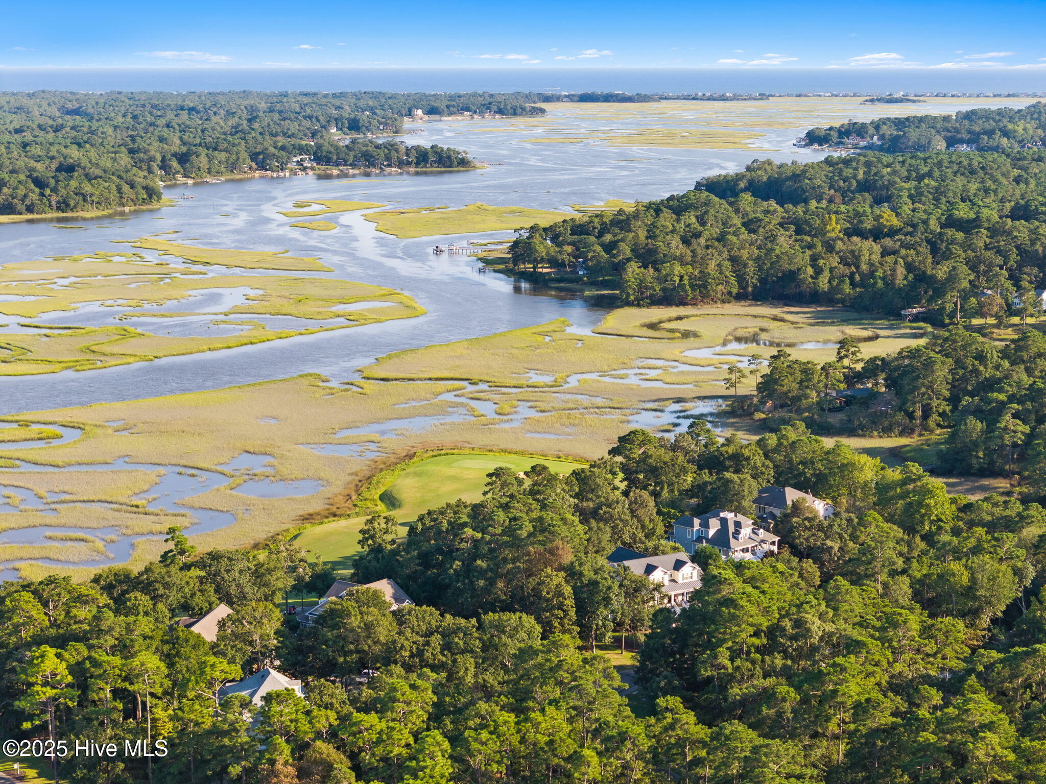 100530249 | Photo 22