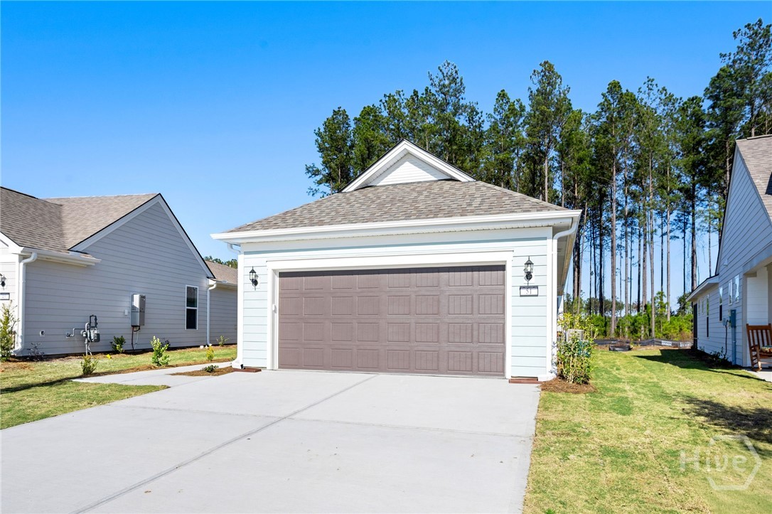 Pictures, photographs, colors, features, and sizes are for illustration purposes only and will vary from the homes as built.