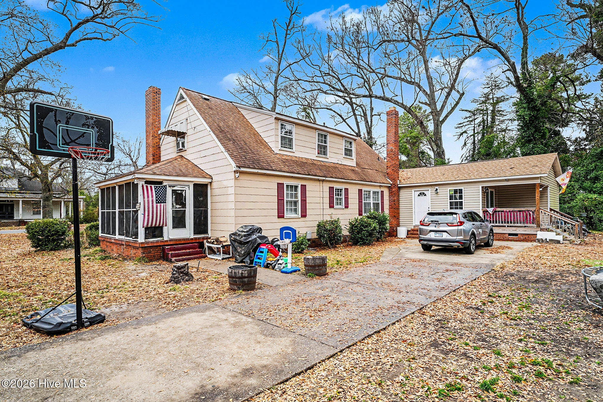 109 S Austin Street, Maxton, NC, 28364