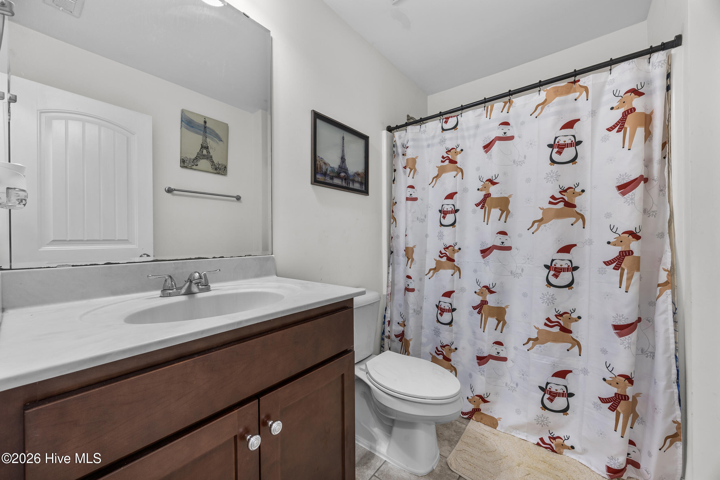 100552443 | Photo 23