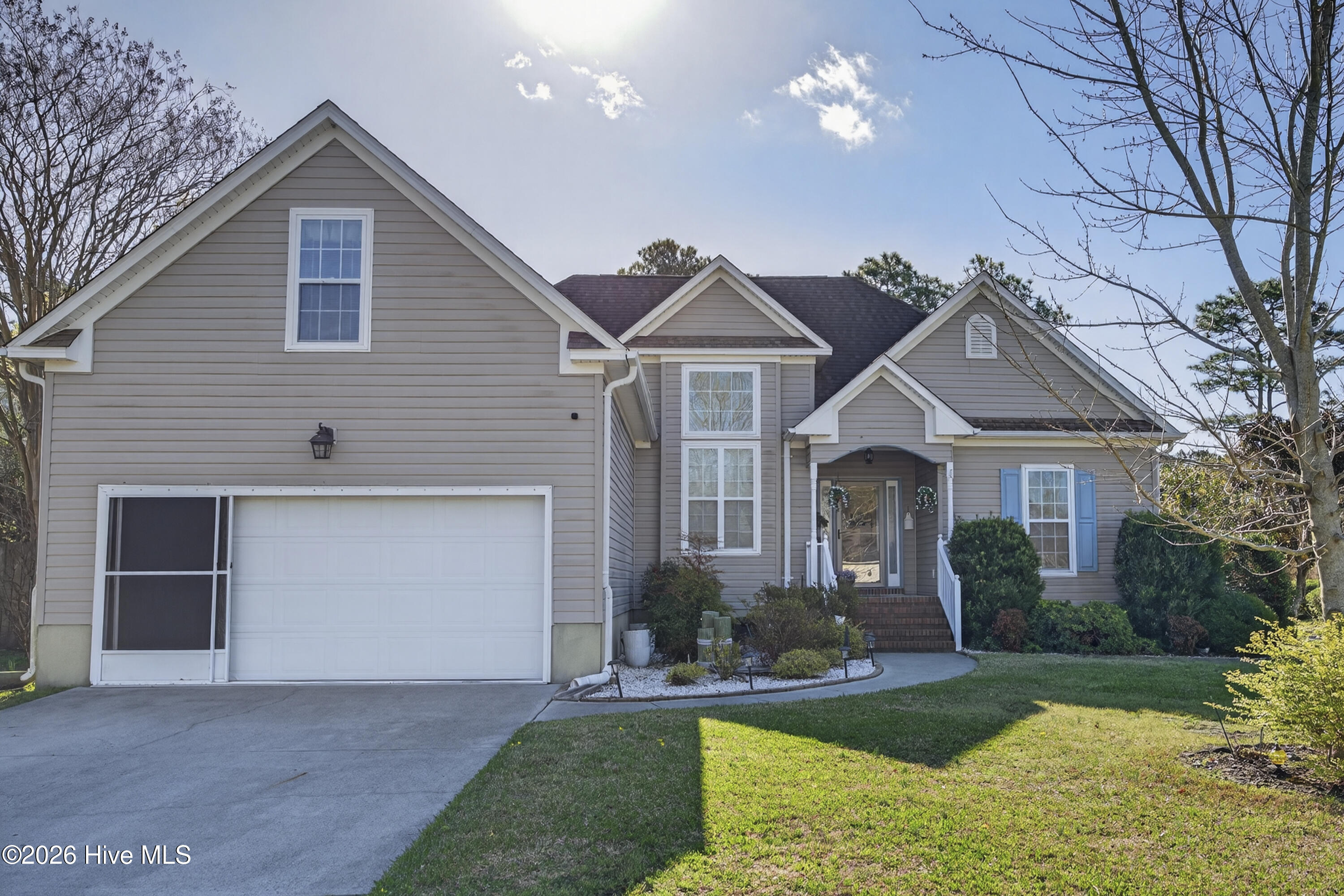 100560276 | Photo 49