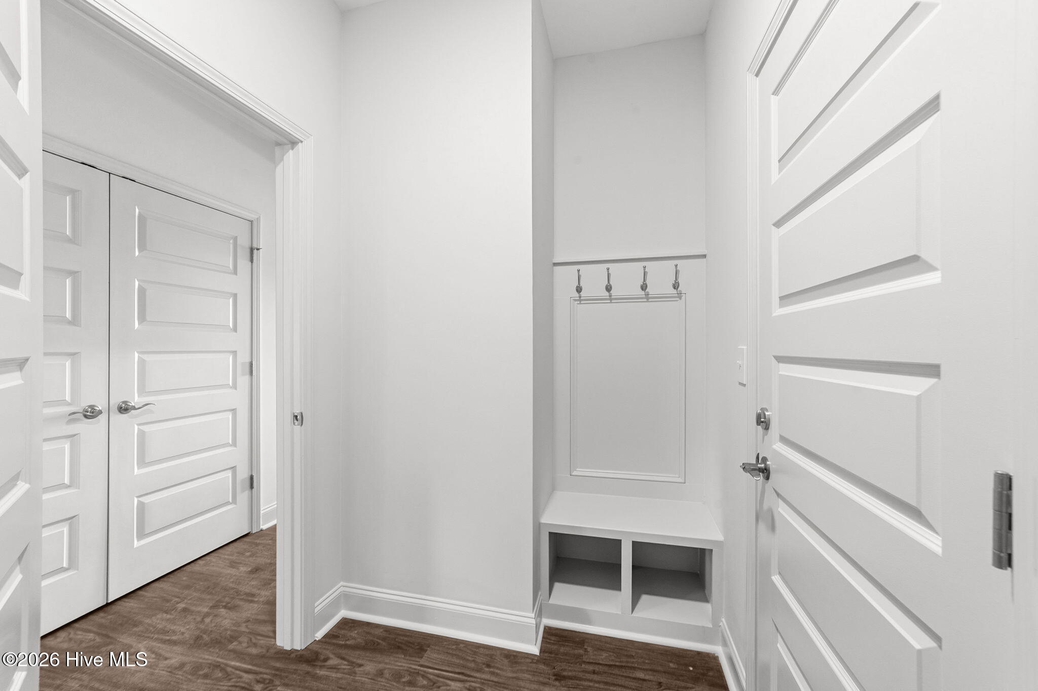 100528698 | Photo 20