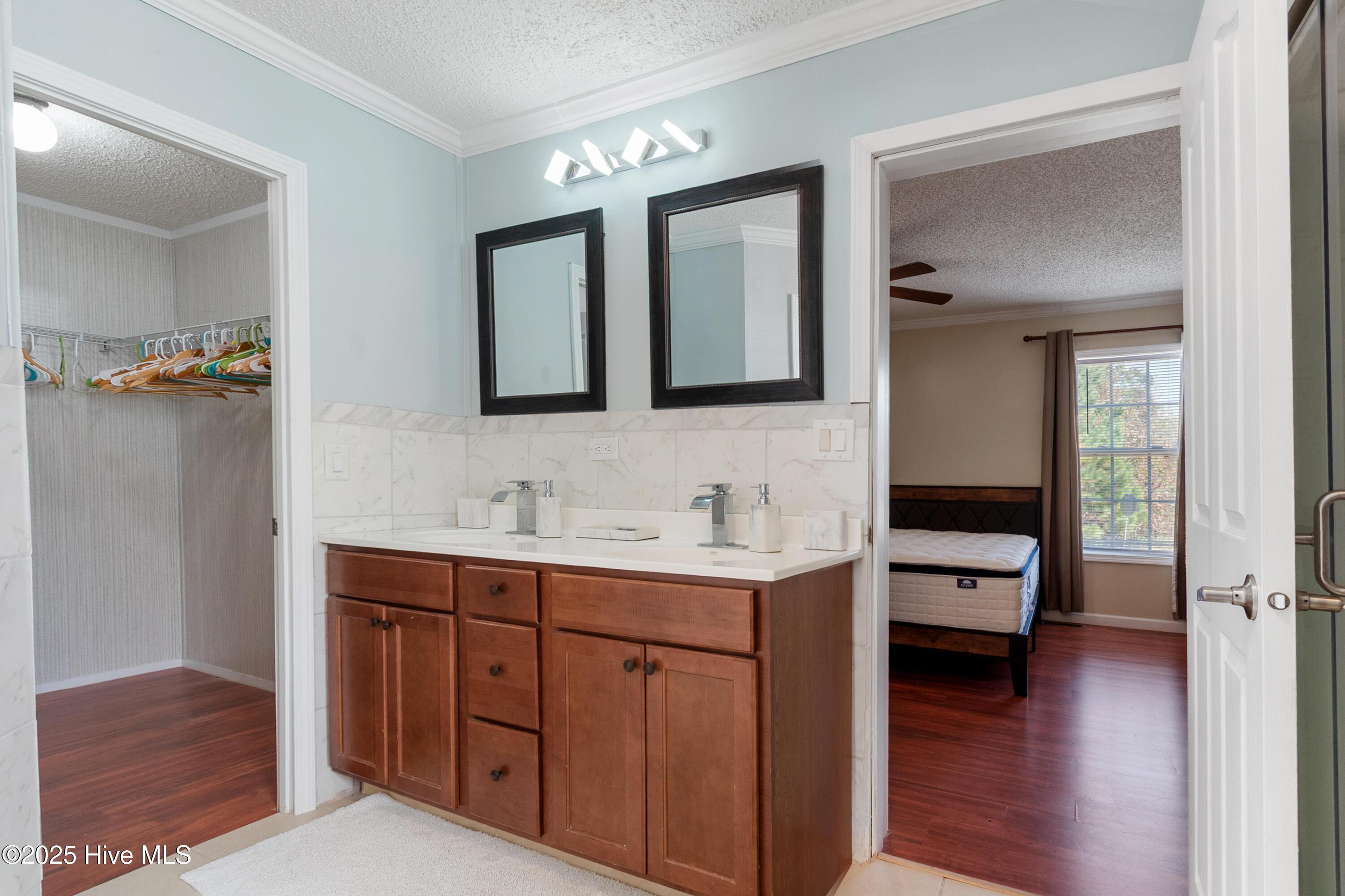 801 Maynard Boulevard, Jacksonville, NC 28546 – photo 10: DSC_7724
