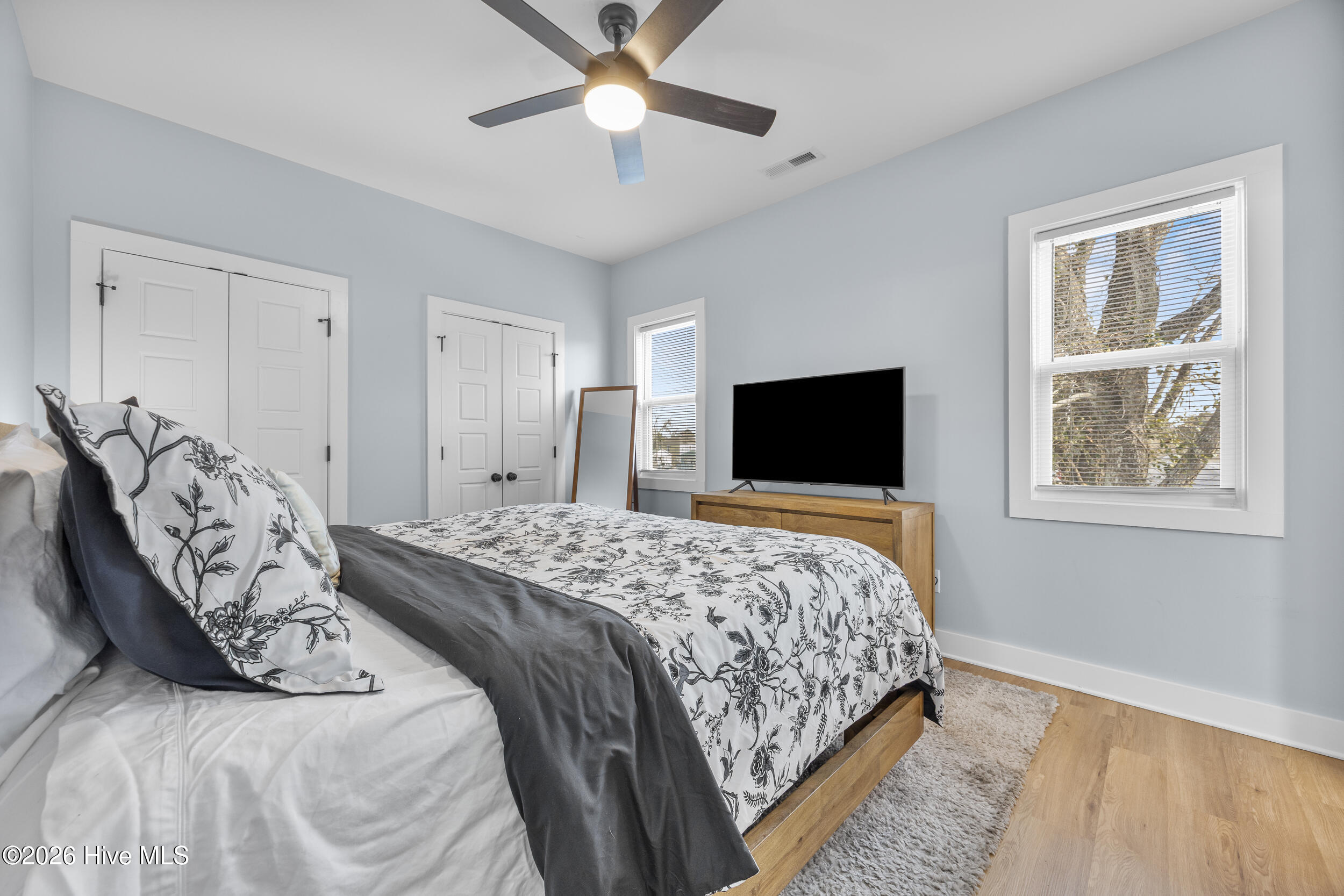 100545207 | Photo 23