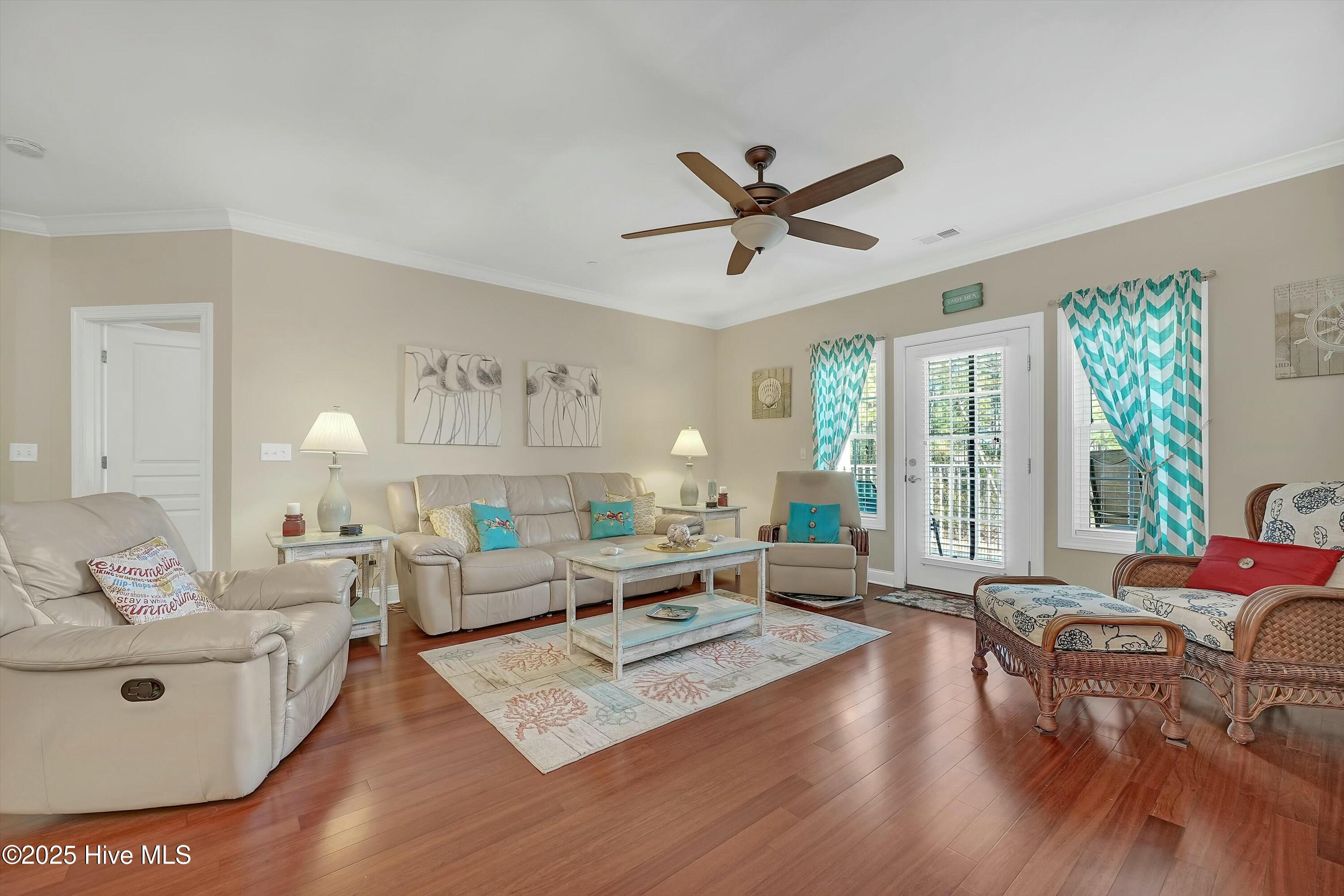 100483051 | Photo 20