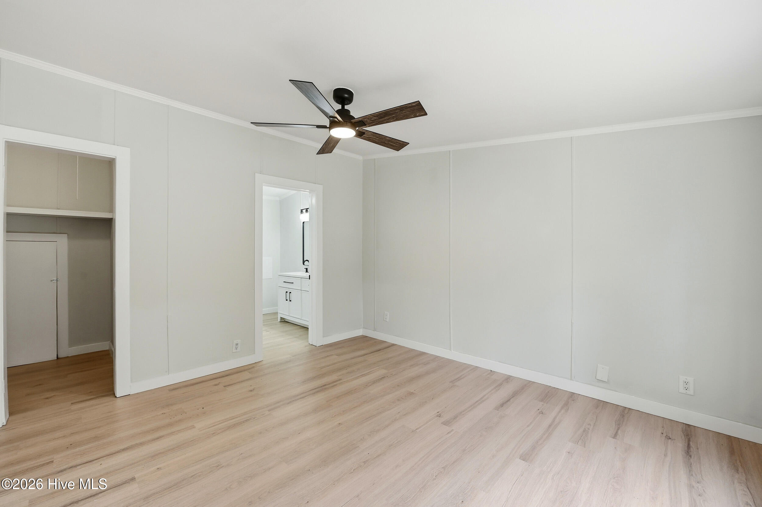 100552773 | Photo 18