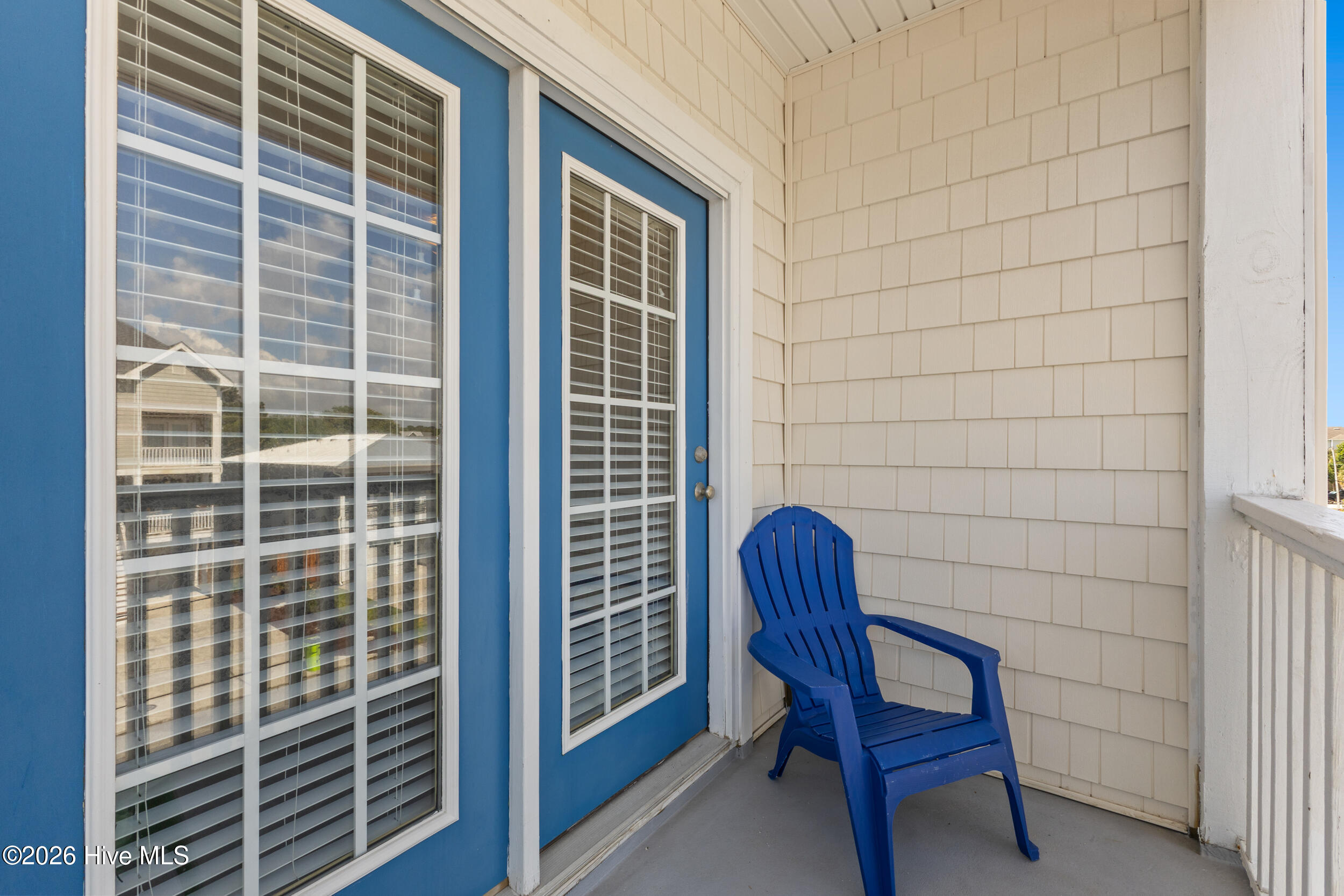 100559855 | Photo 39