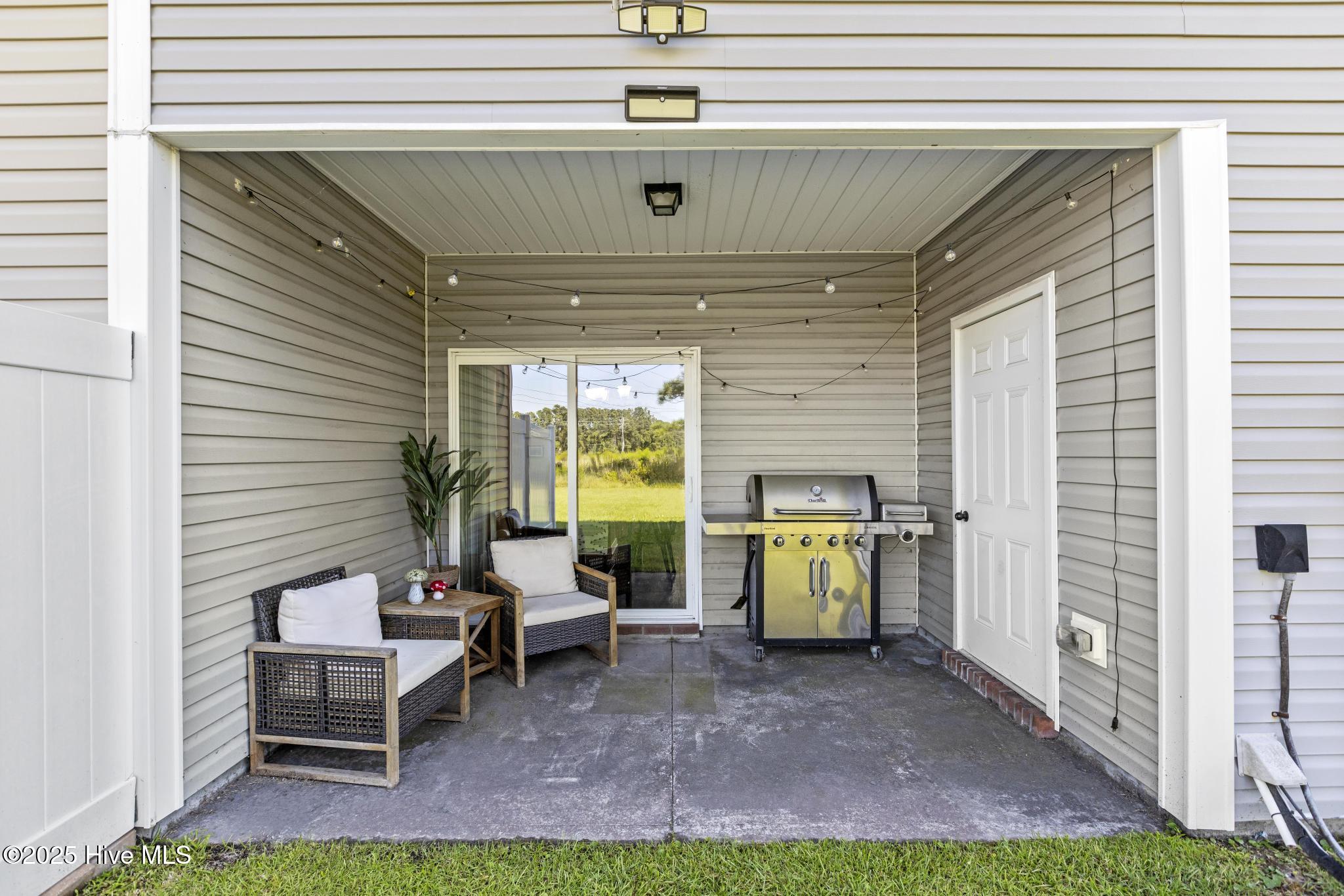 100529520 | Photo 28