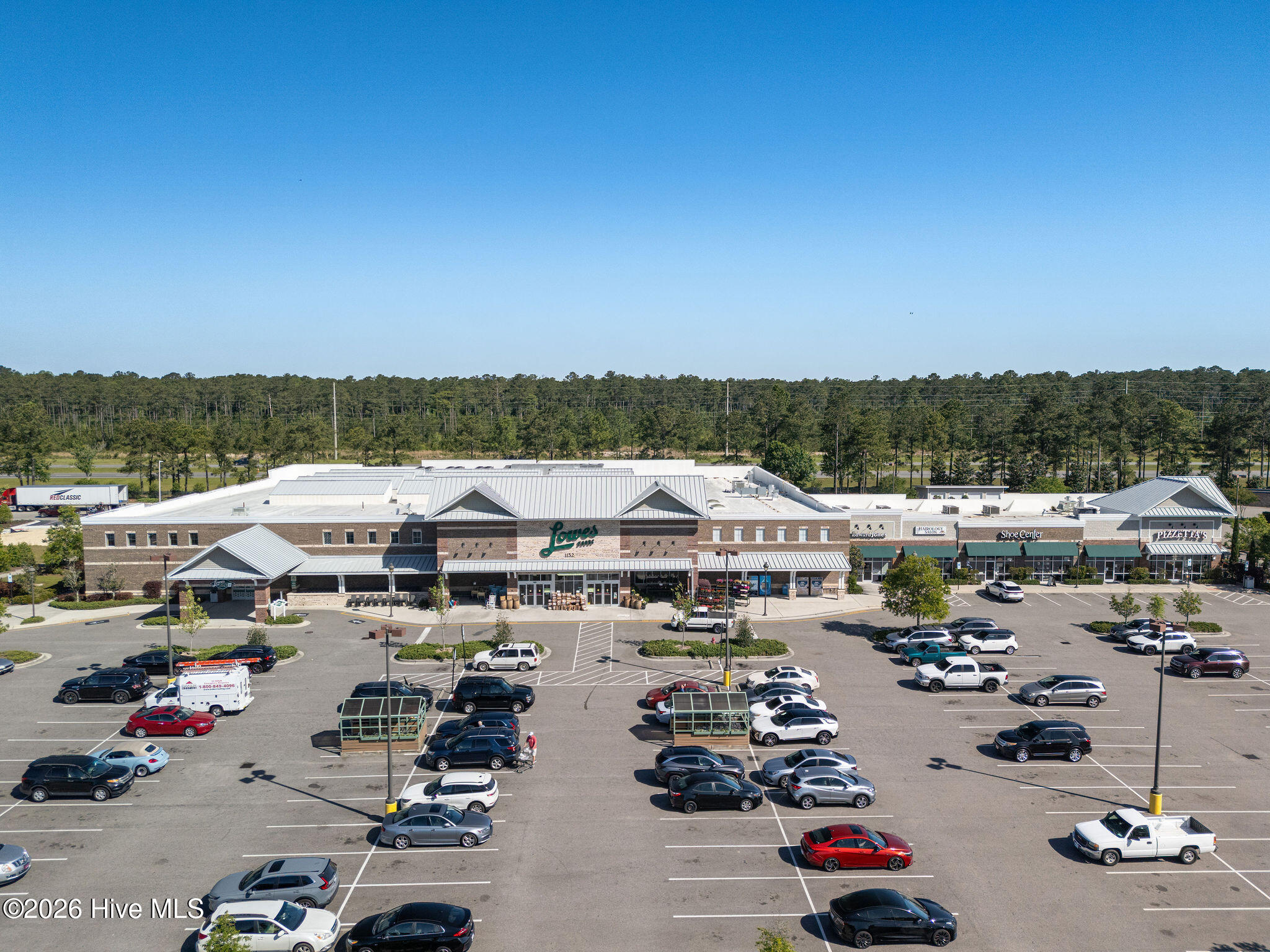 100564757 | Photo 121